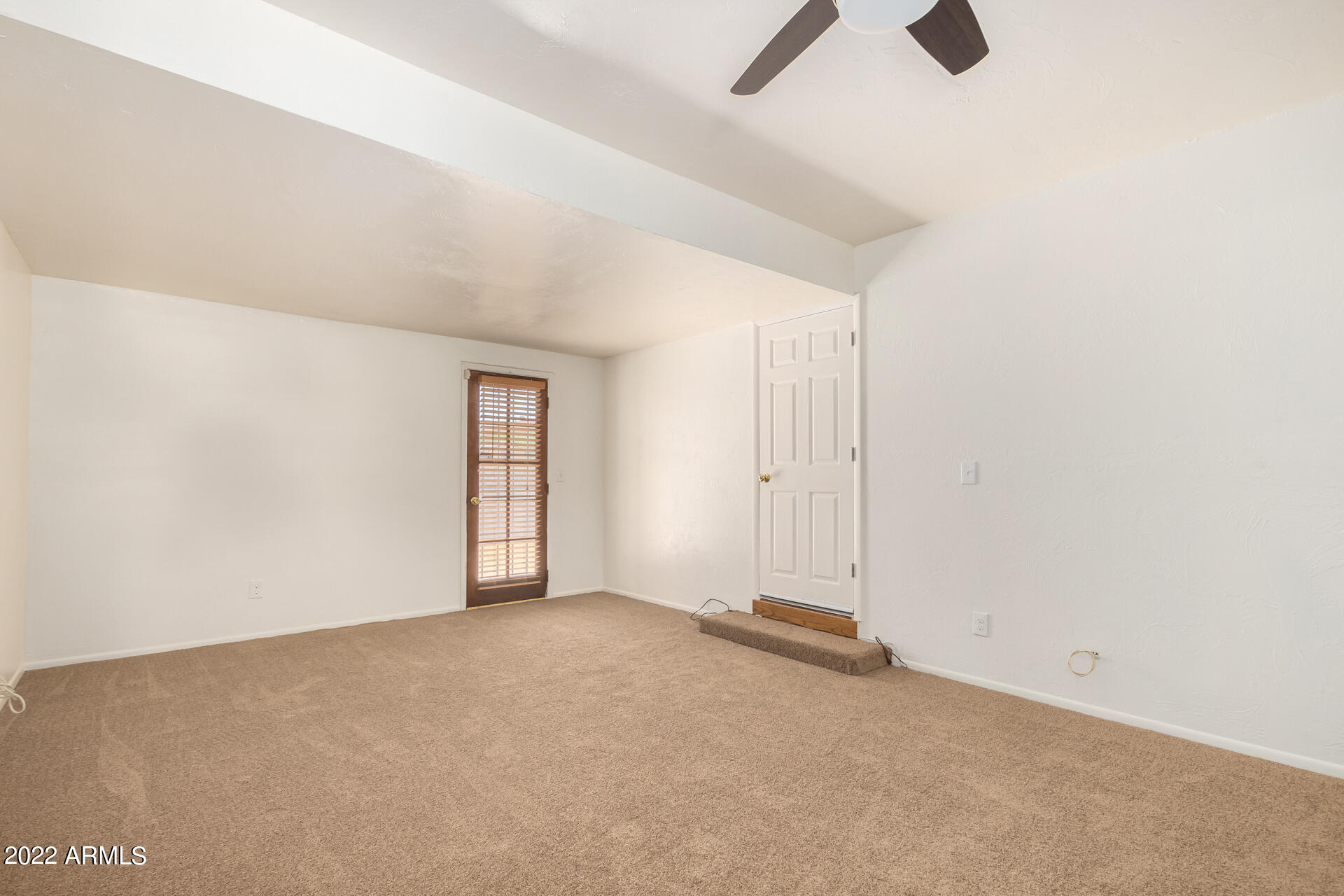 1407 E EL CAMINO Drive