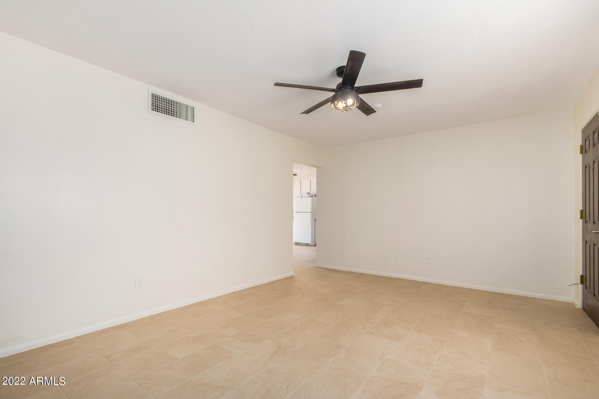 1407 E EL CAMINO Drive