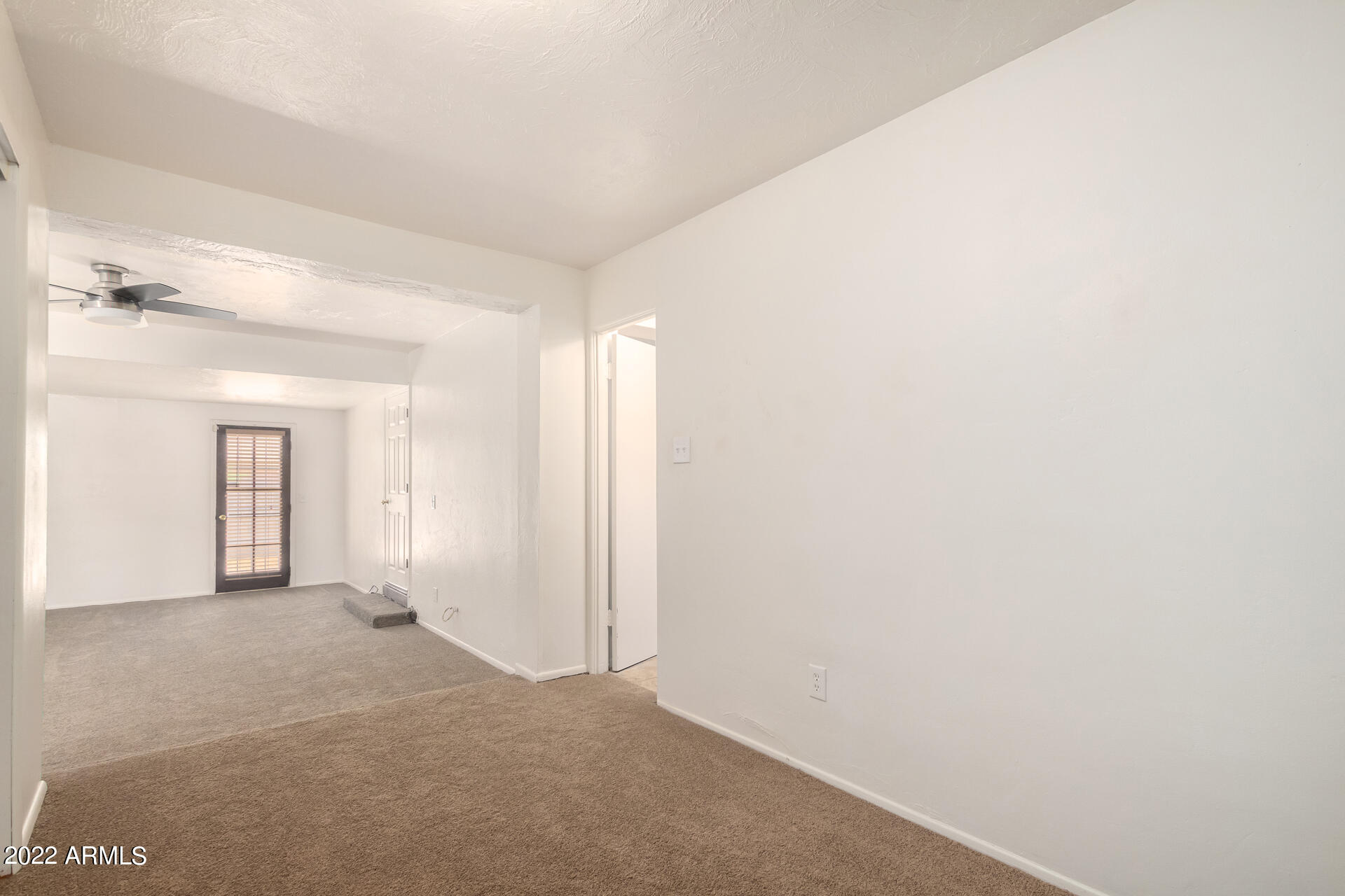1407 E EL CAMINO Drive