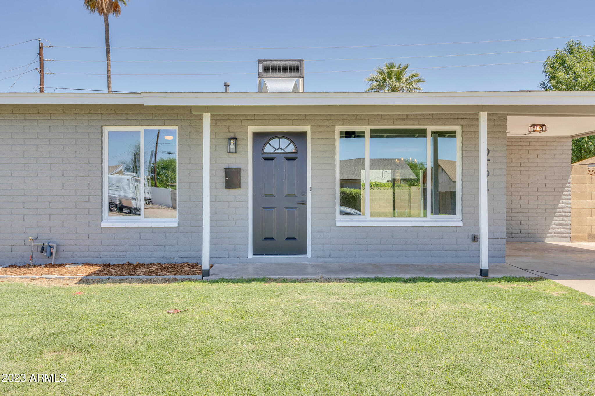 1264 E CAMPUS Drive