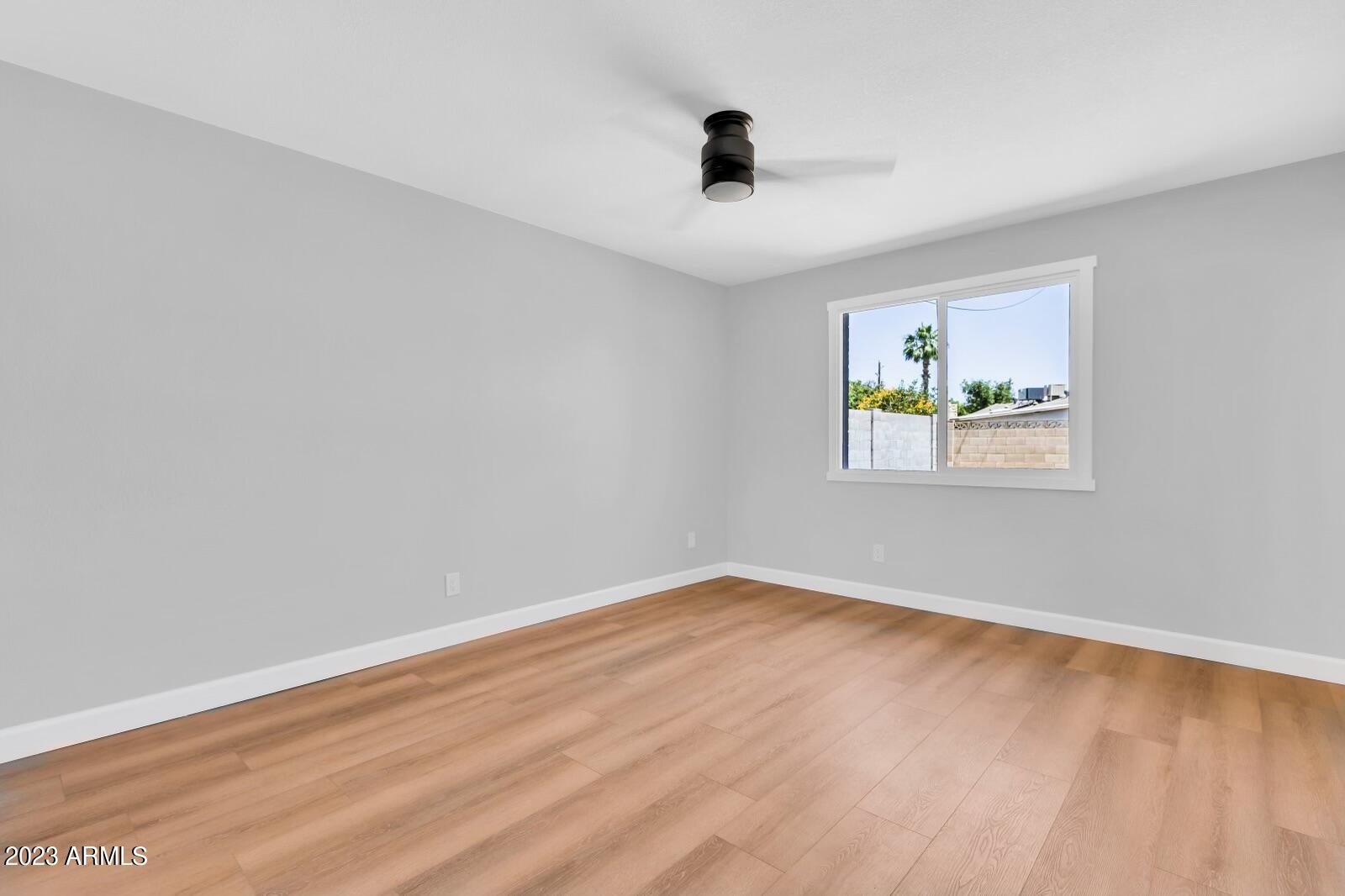 1264 E CAMPUS Drive