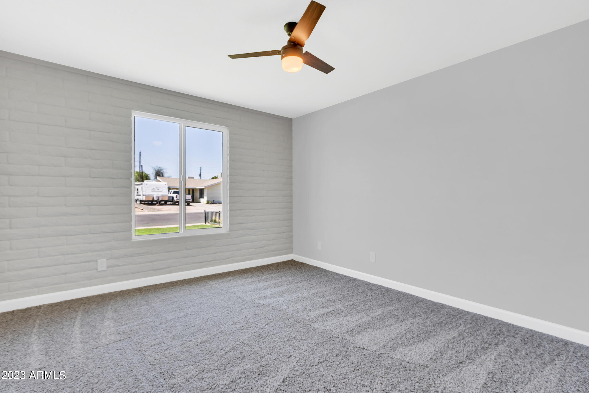 1264 E CAMPUS Drive