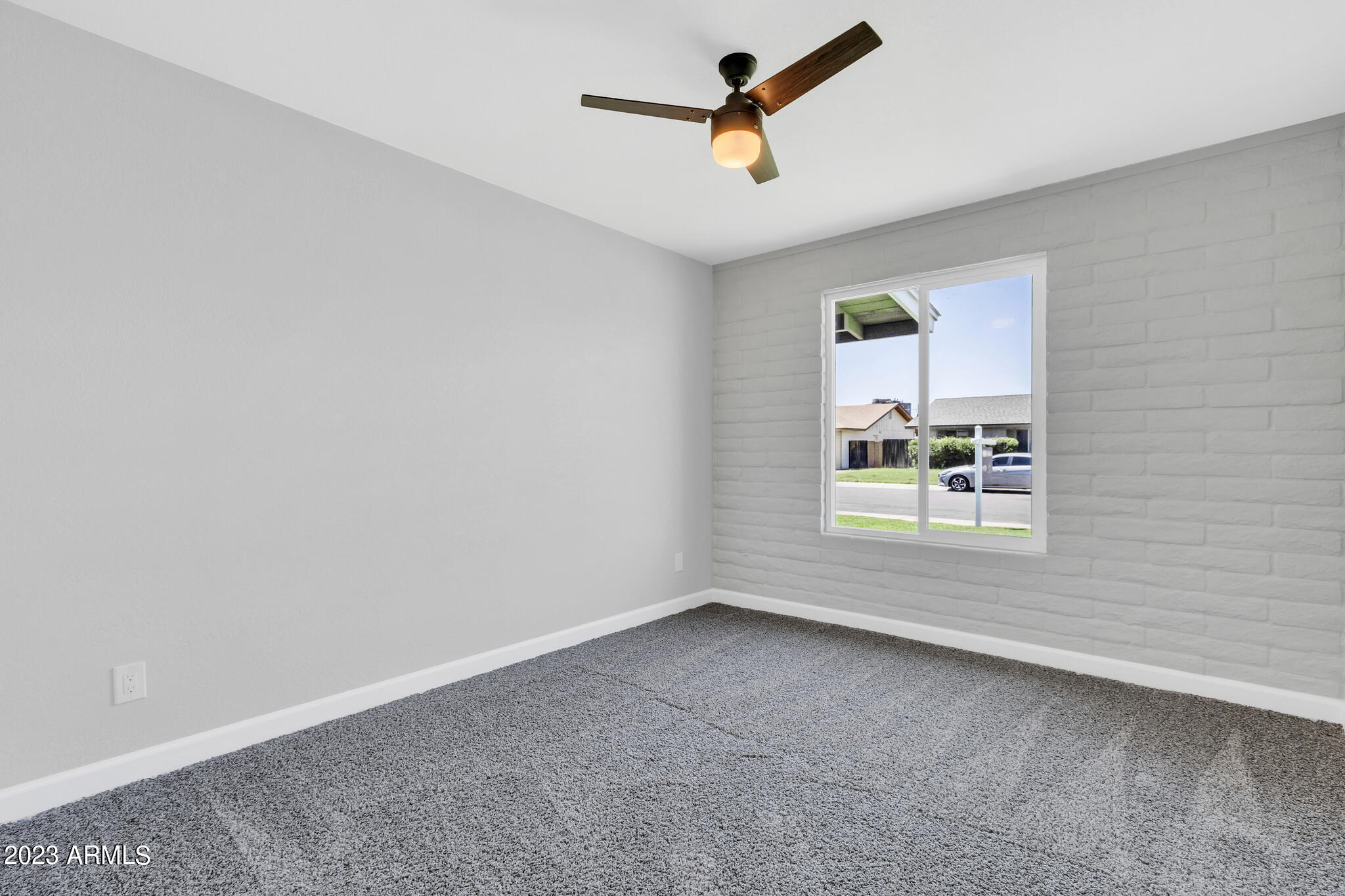 1264 E CAMPUS Drive