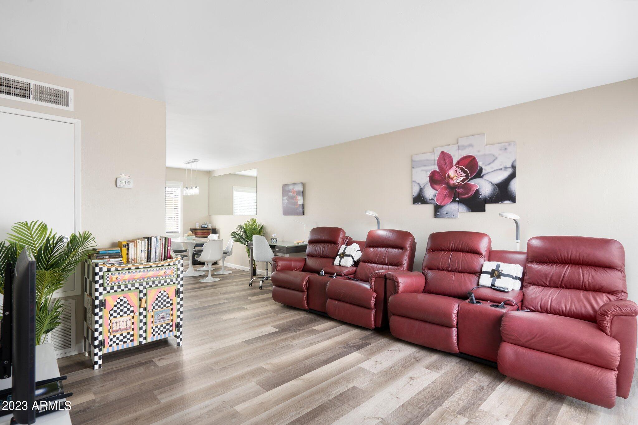 4610 N 68TH Street # 416