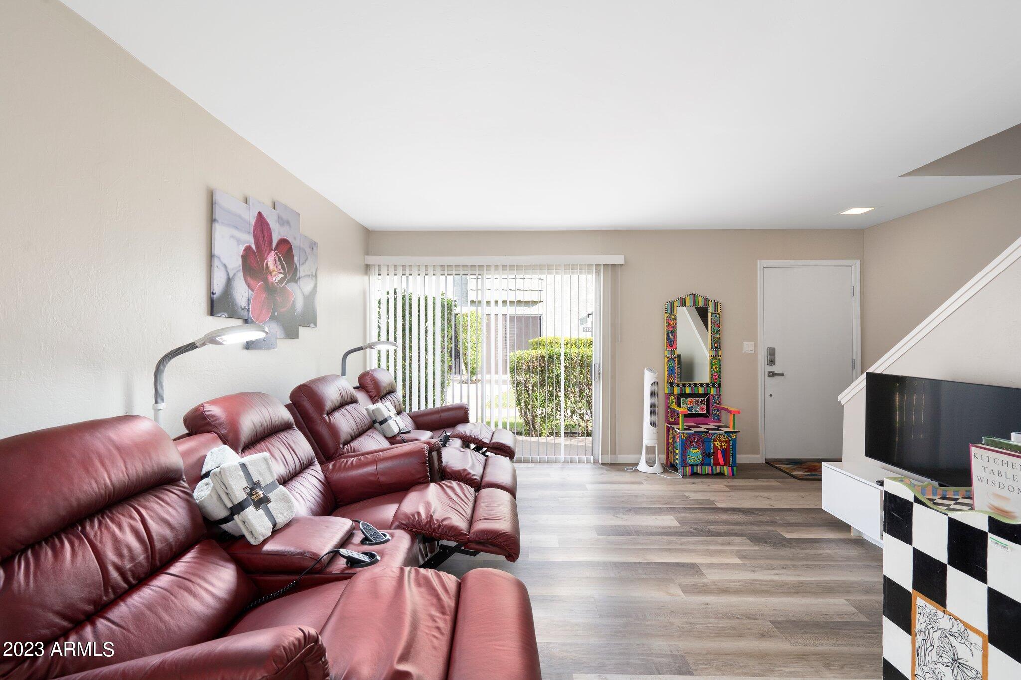 4610 N 68TH Street # 416