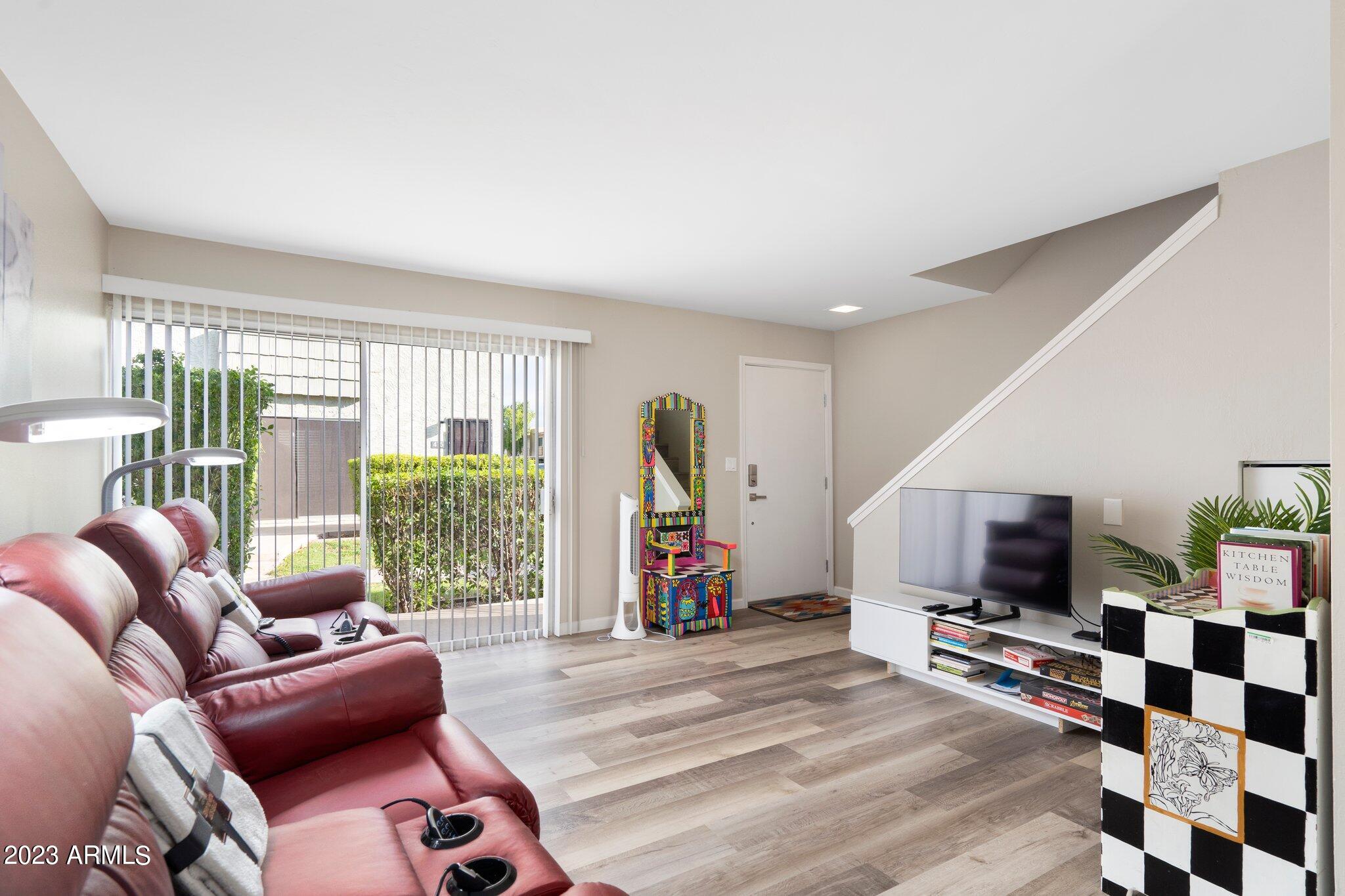 4610 N 68TH Street # 416
