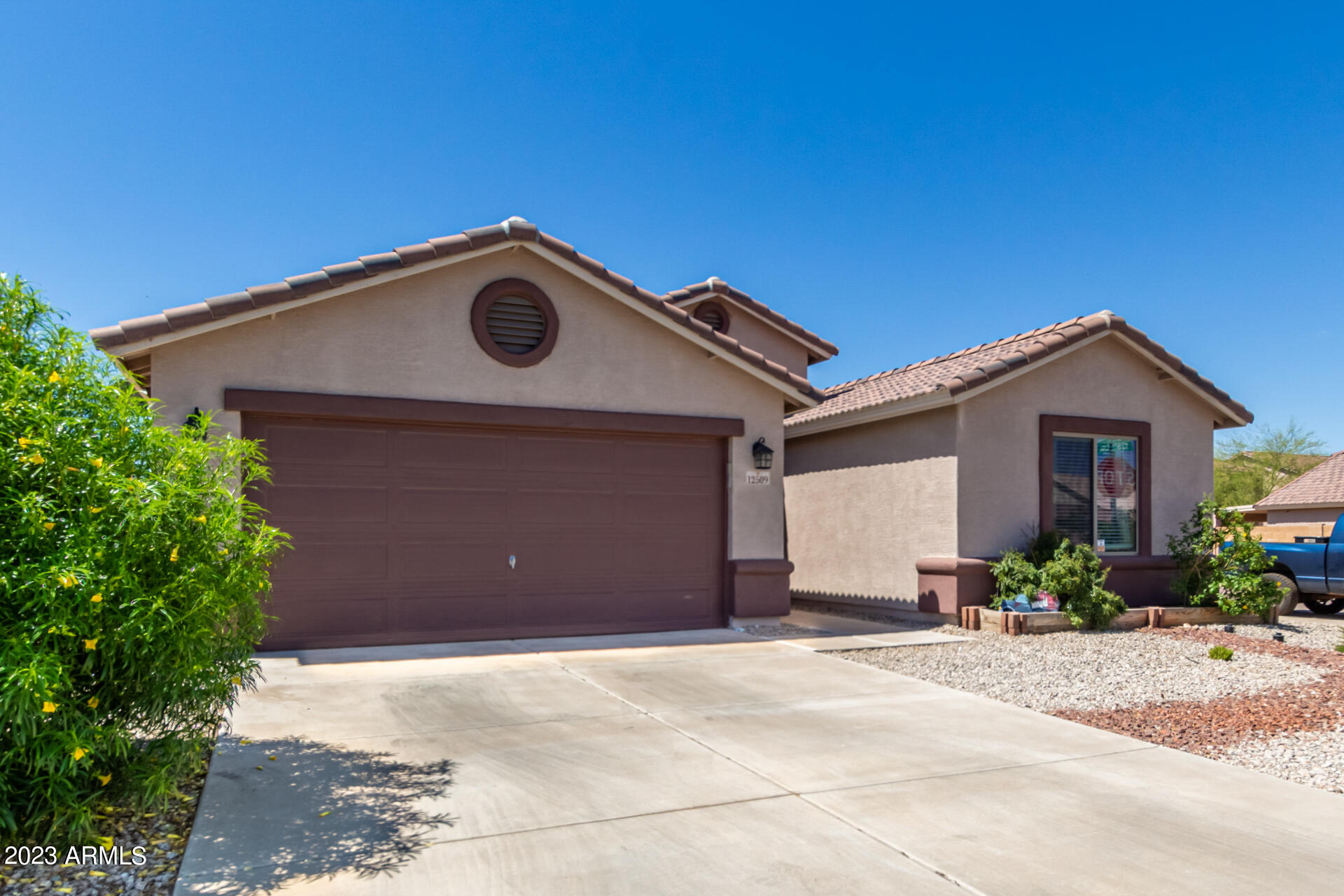12509 W WINSLOW Avenue