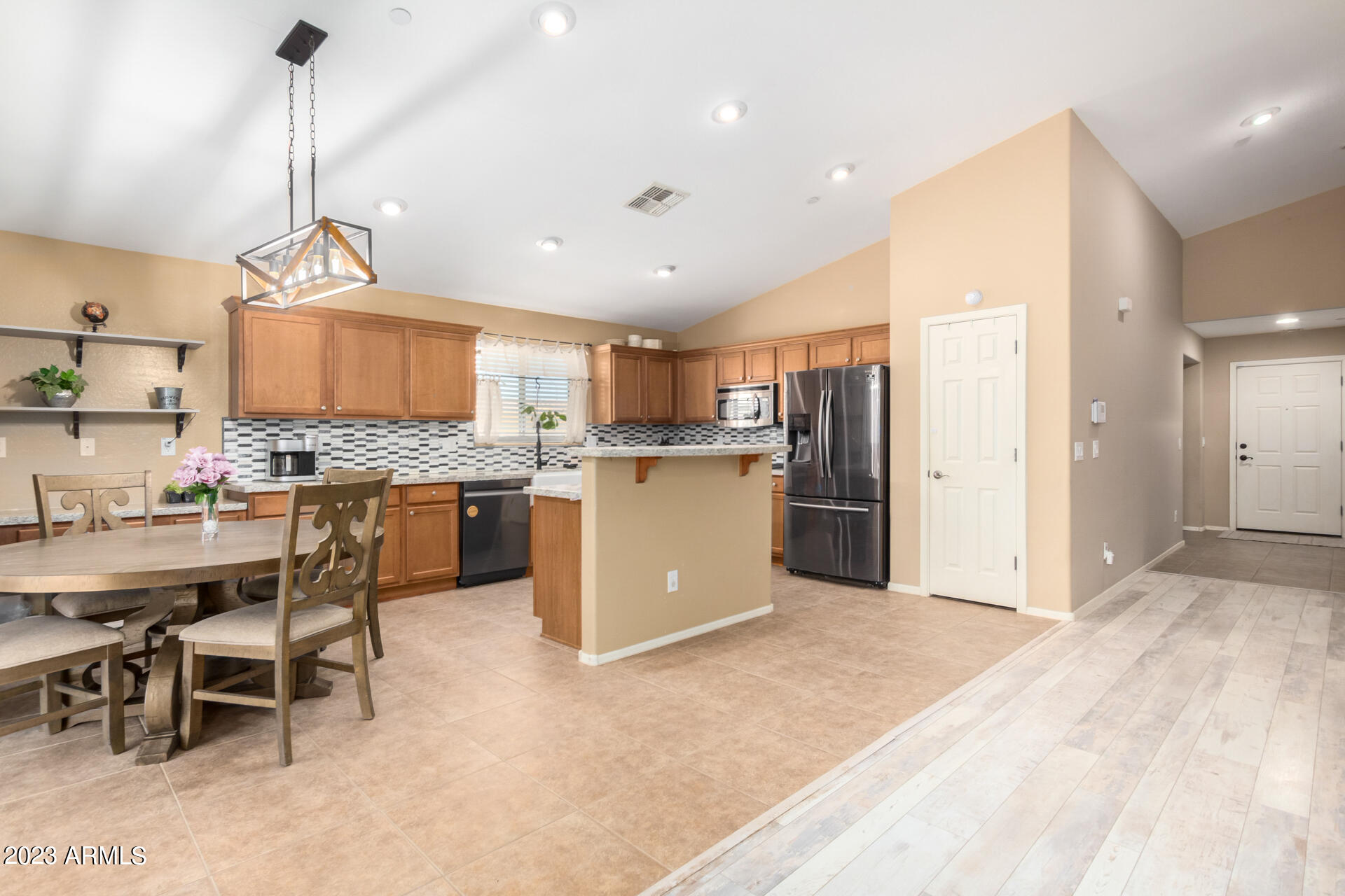 12509 W WINSLOW Avenue