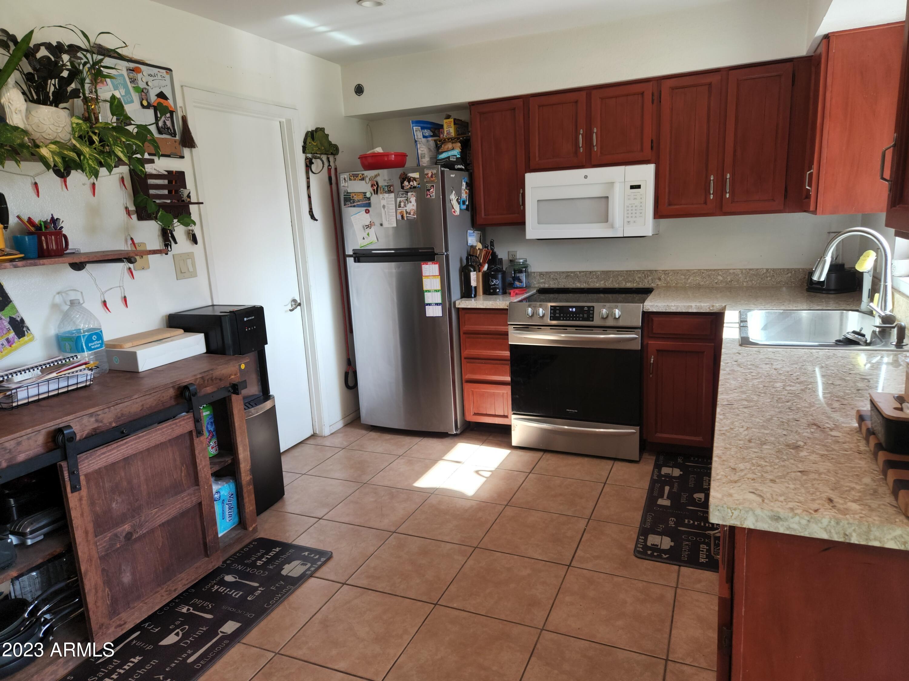 3014 N EL DORADO Drive