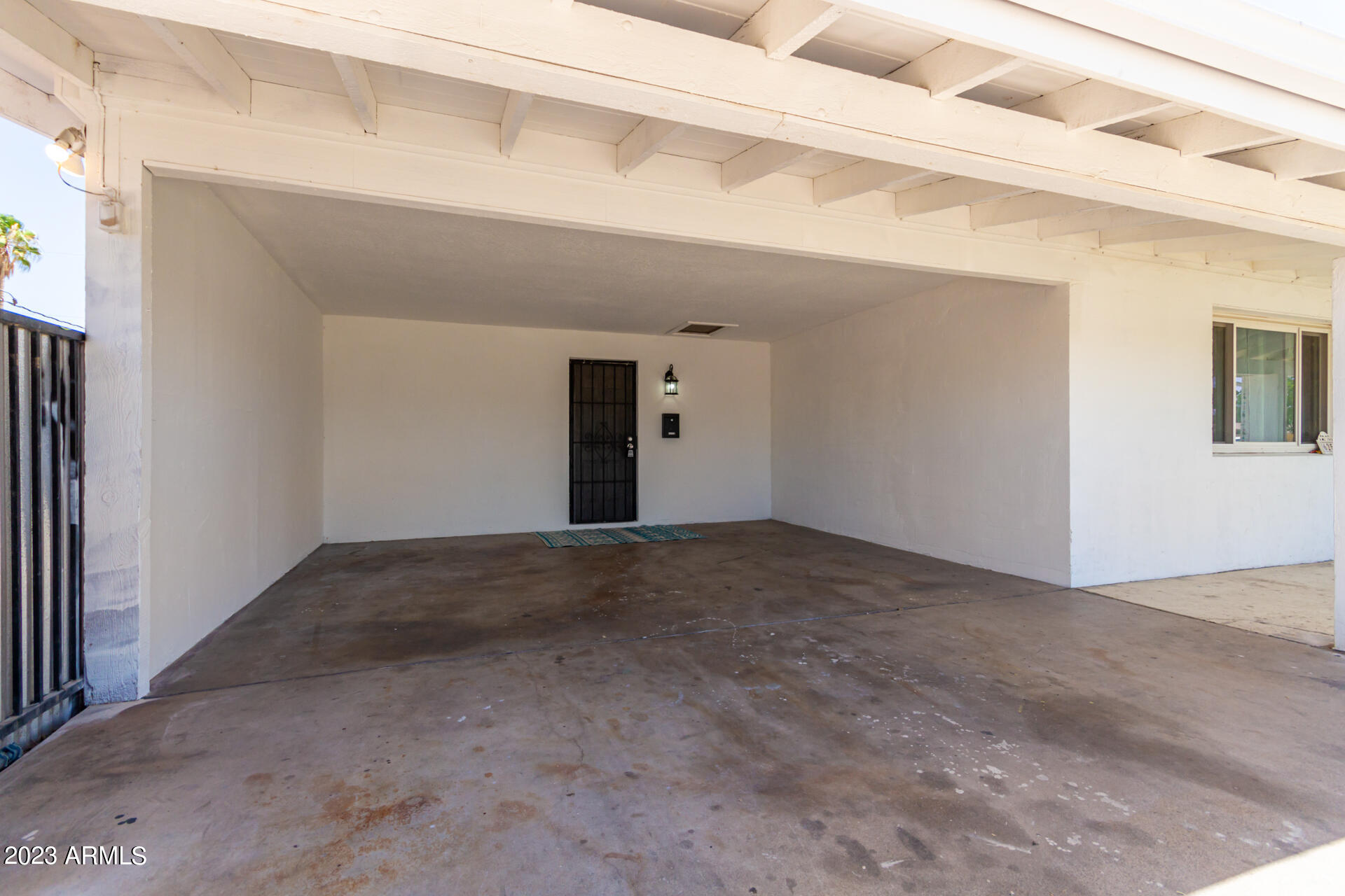 6259 W WOLF Street