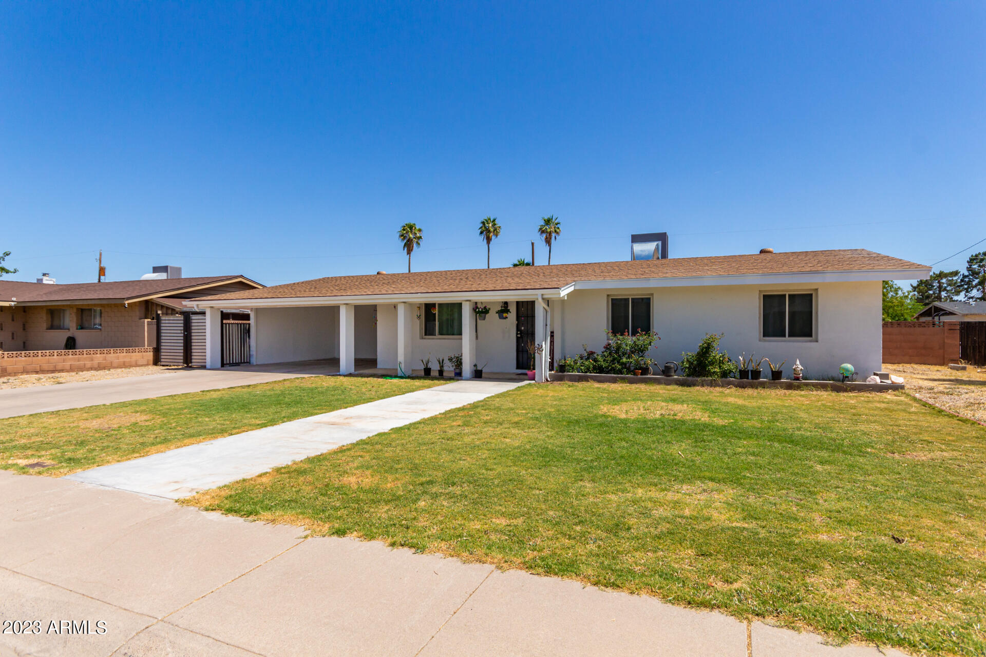 6259 W WOLF Street