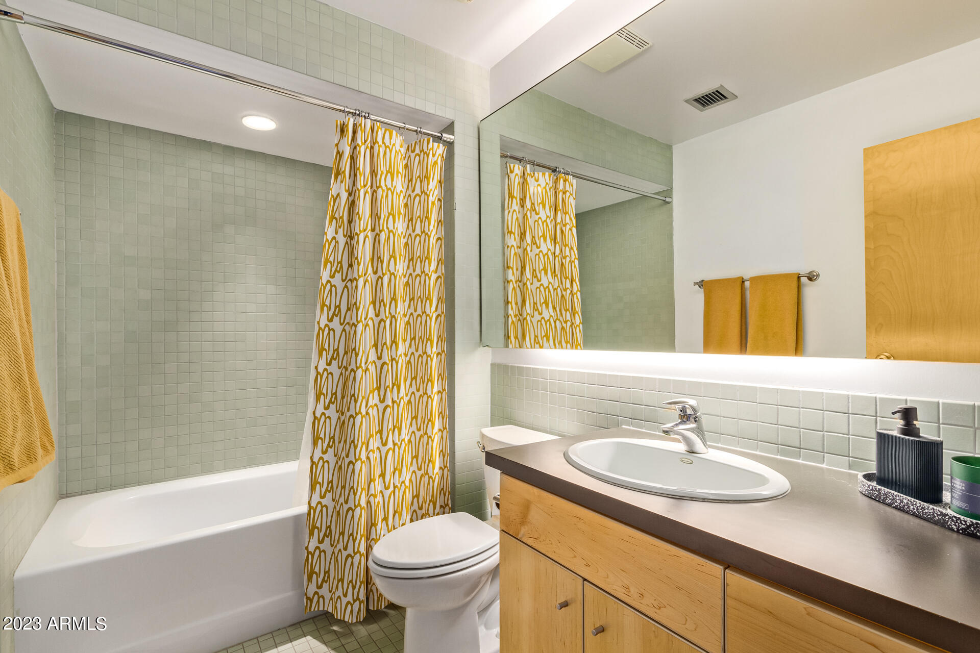 930 N 9TH Street # 4