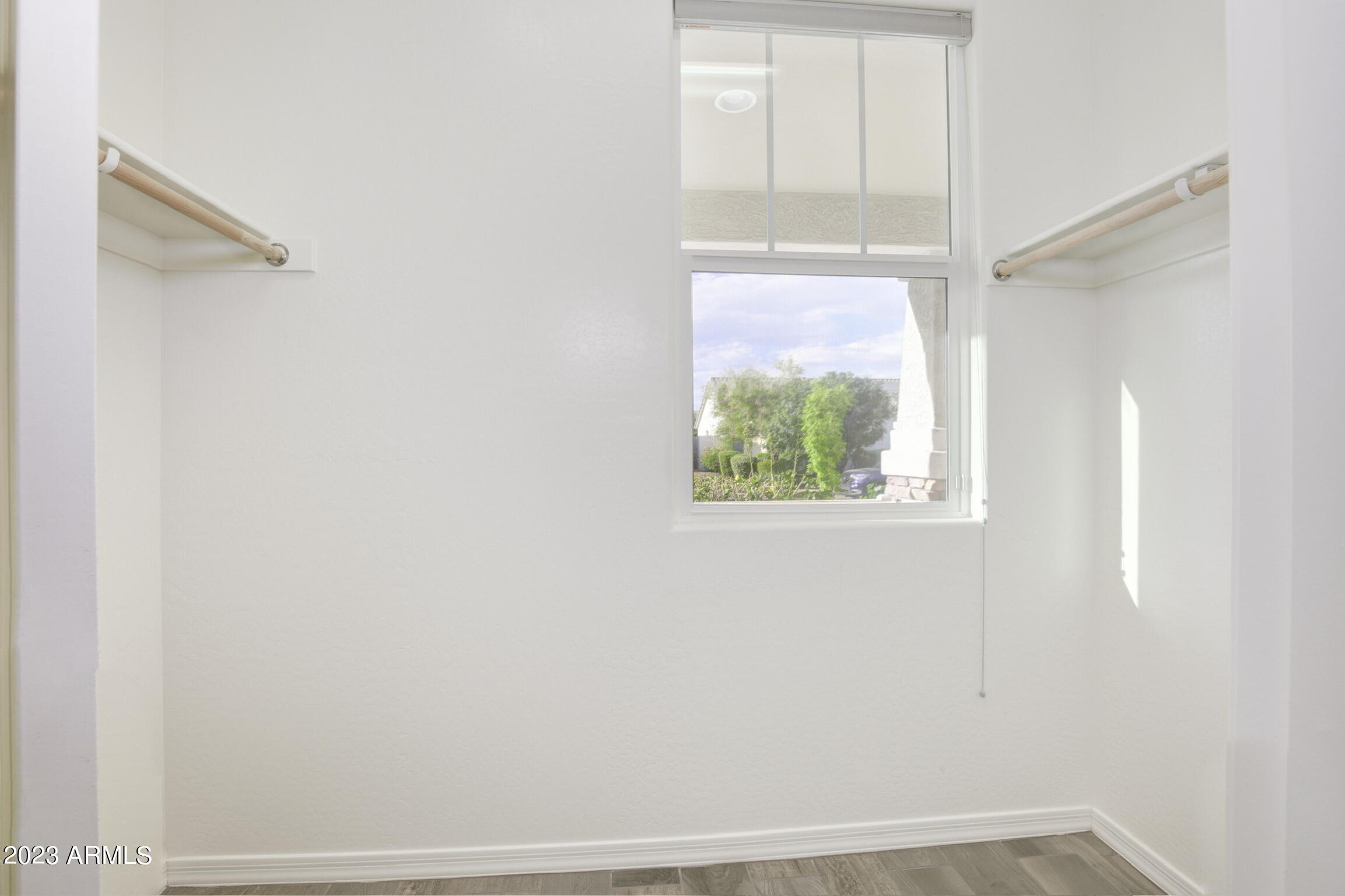 15367 W CORRINE Drive