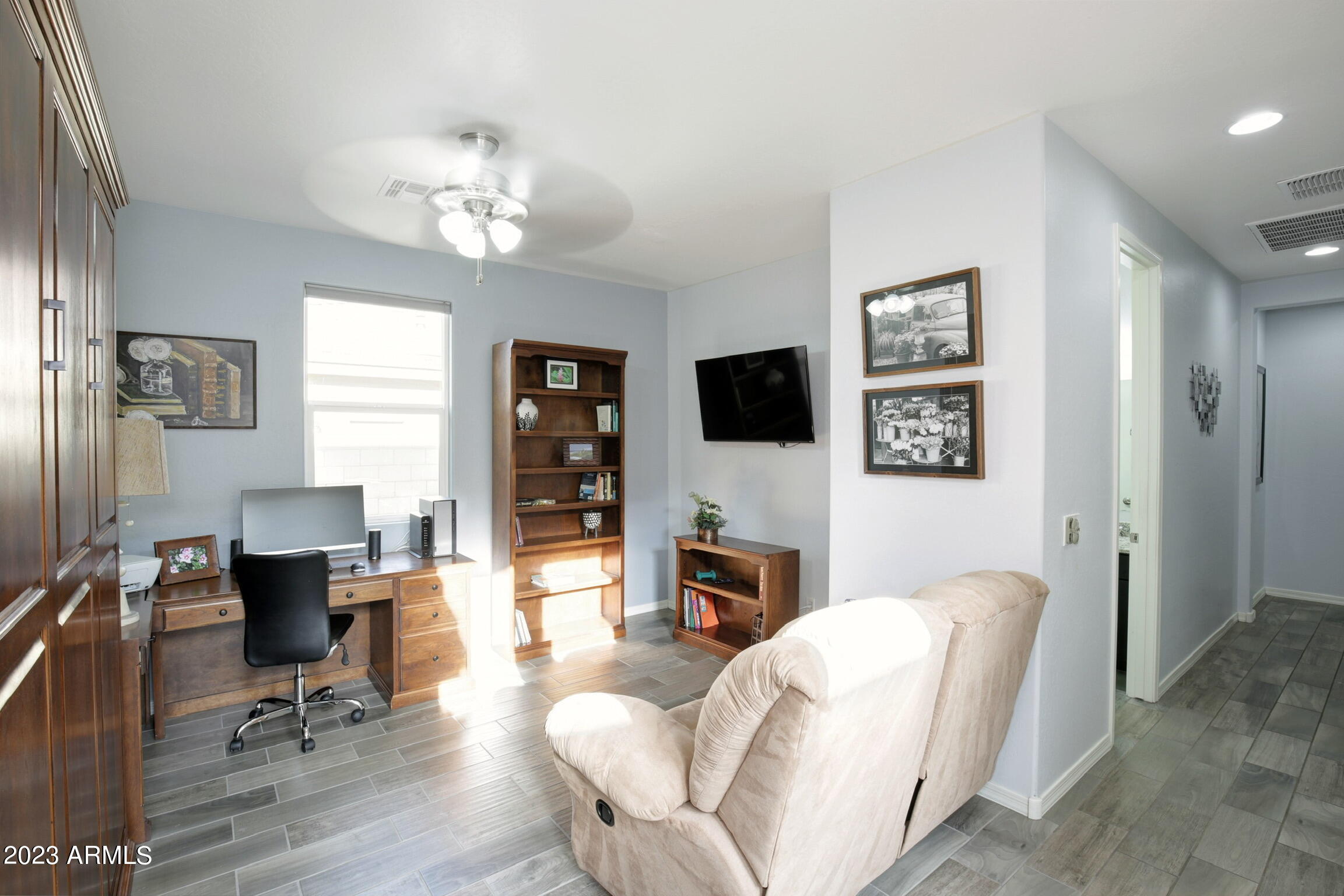 15367 W CORRINE Drive