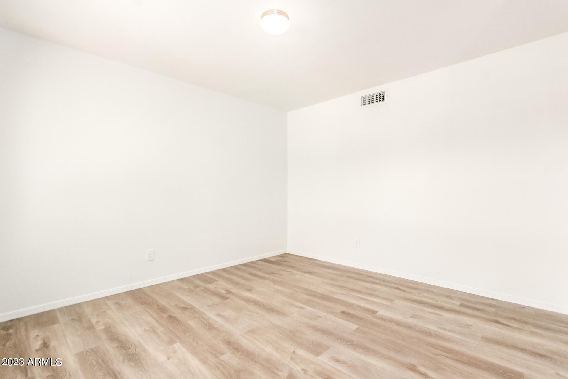3511 E Baseline Road # 1079
