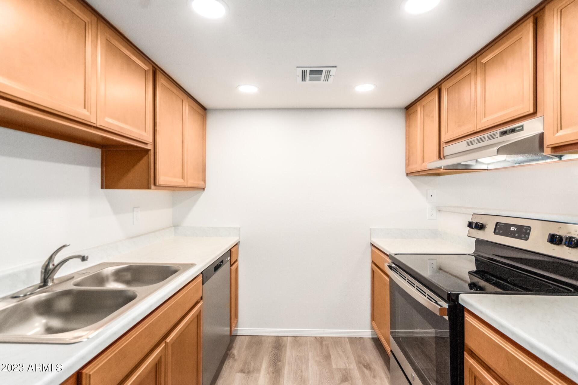 3511 E Baseline Road # 1079