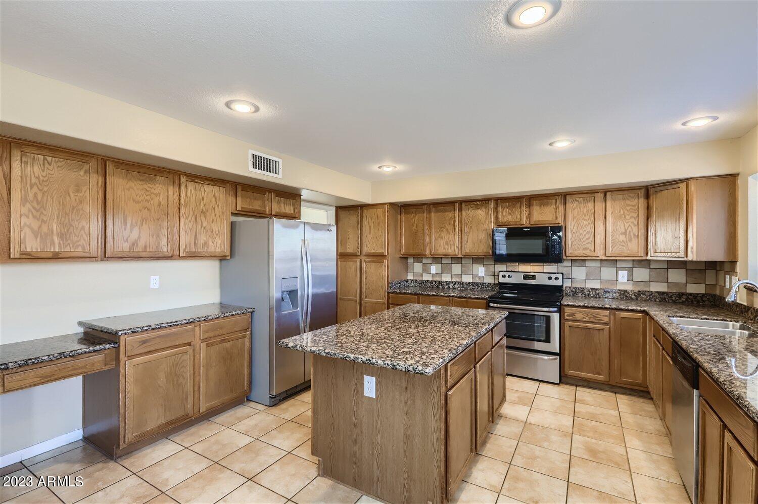 12331 W ALVARADO Road