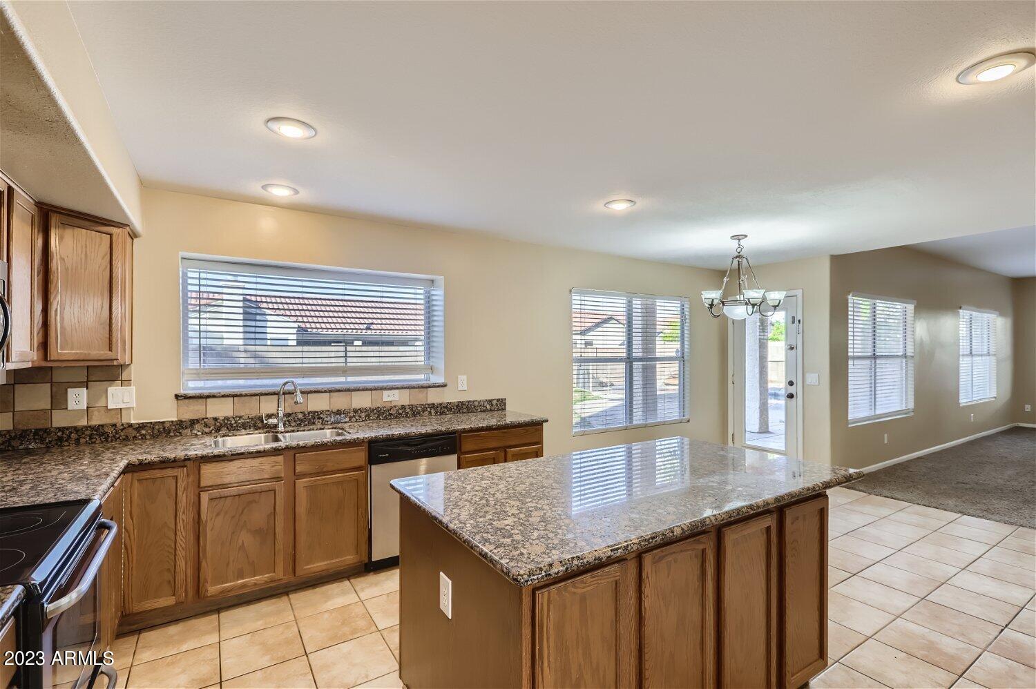 12331 W ALVARADO Road