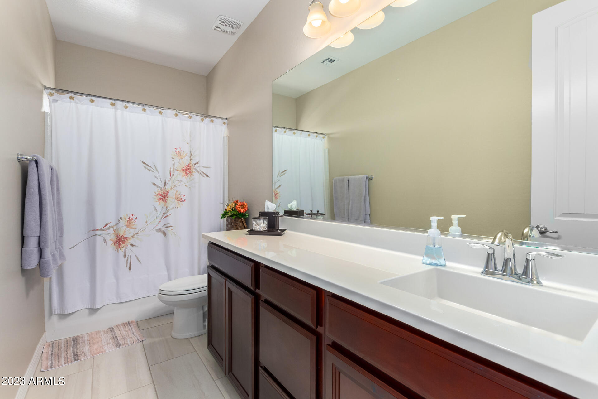 11555 E SHEPPERD Avenue