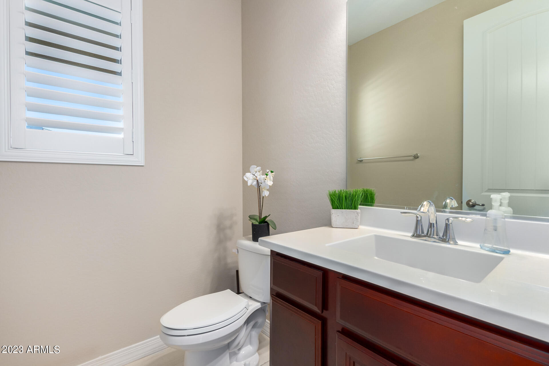 11555 E SHEPPERD Avenue