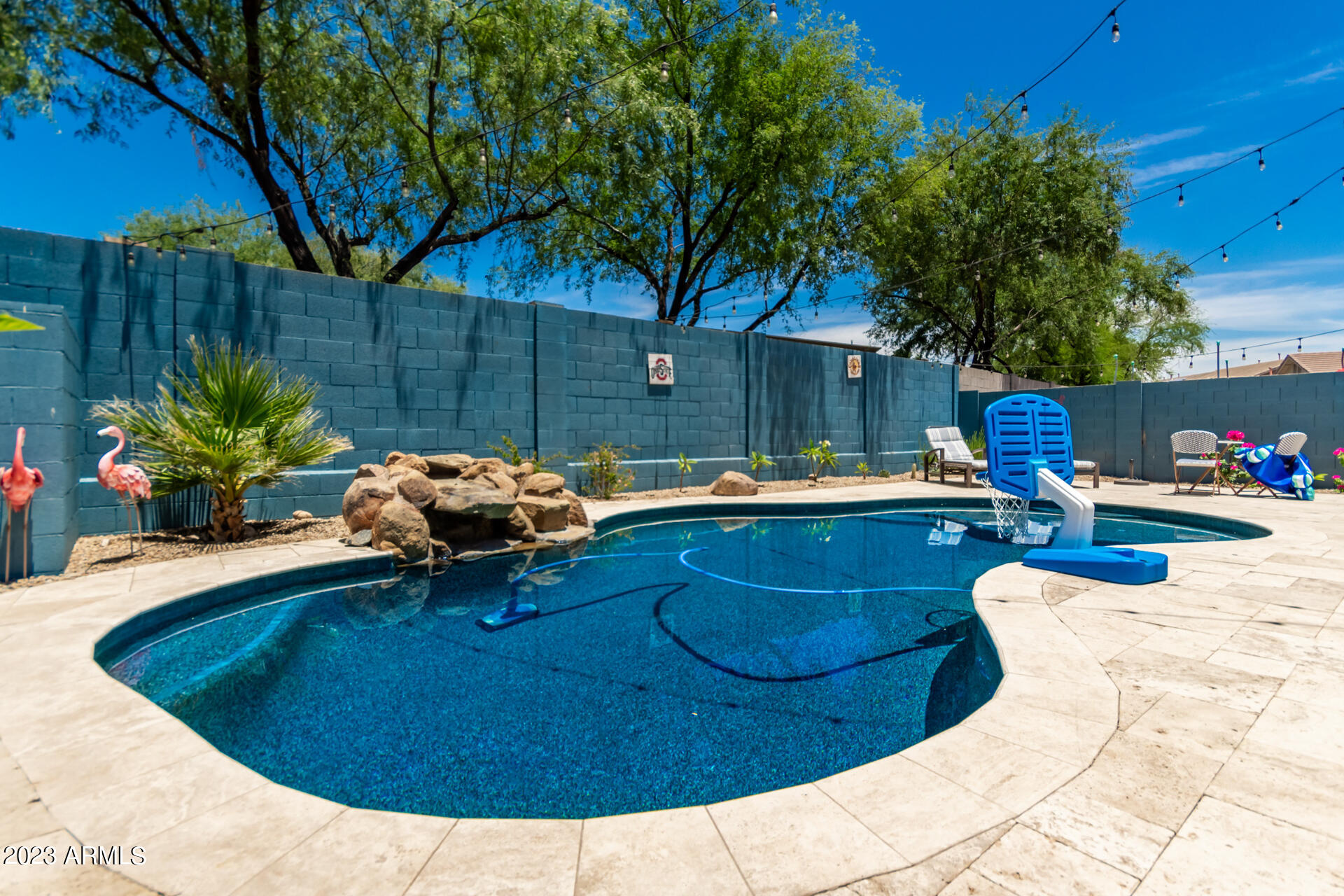 8402 W MARY ANN Drive