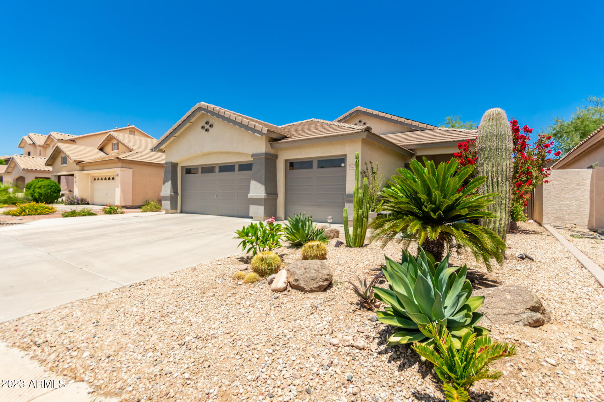 8402 W MARY ANN Drive