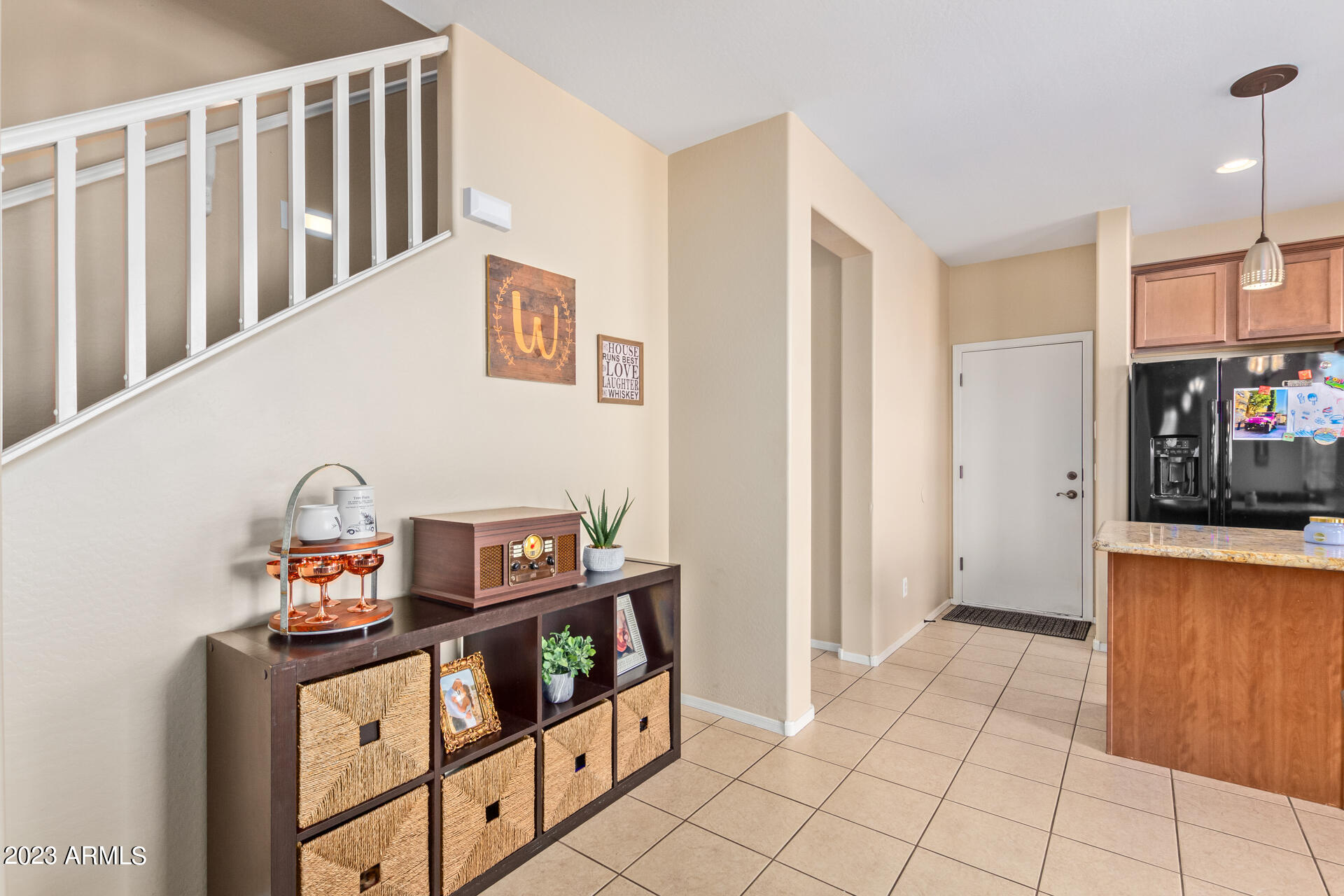 1743 S CHATSWORTH --