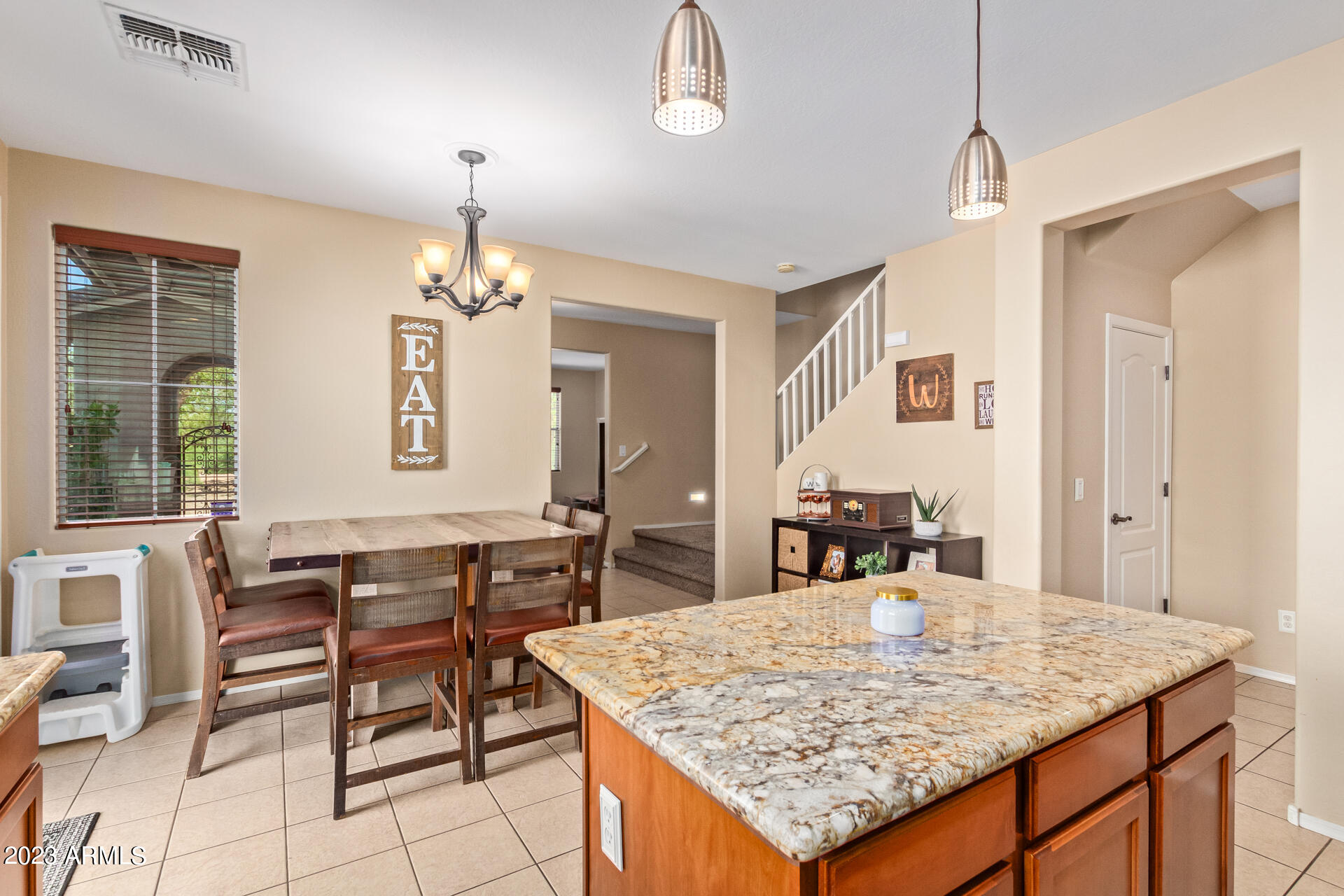 1743 S CHATSWORTH --