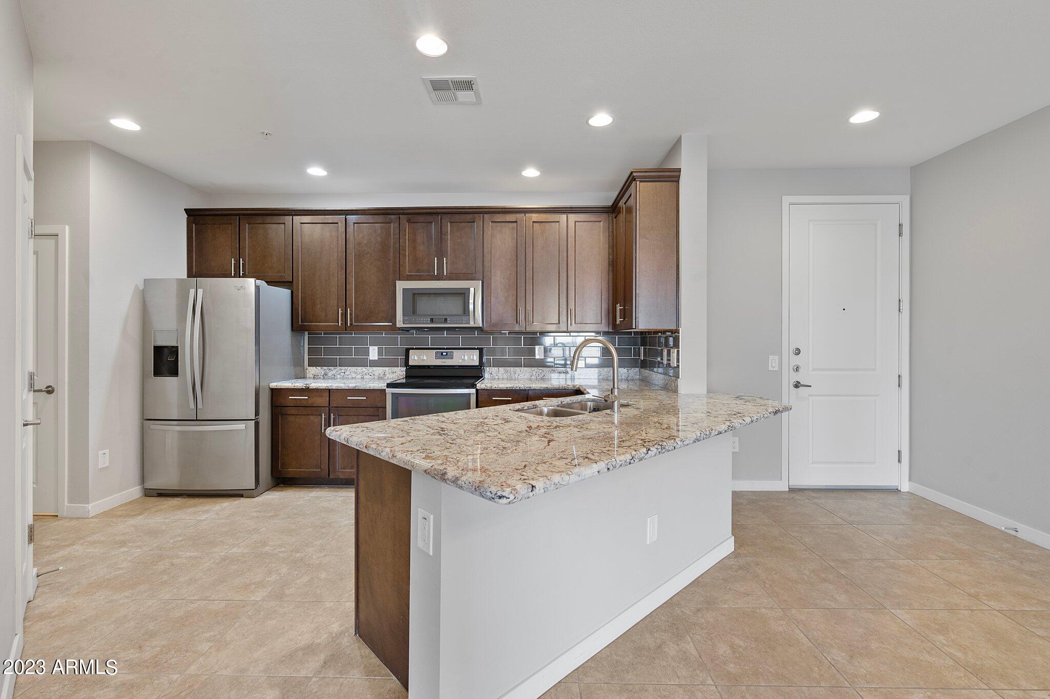 2511 W QUEEN CREEK Road # 238