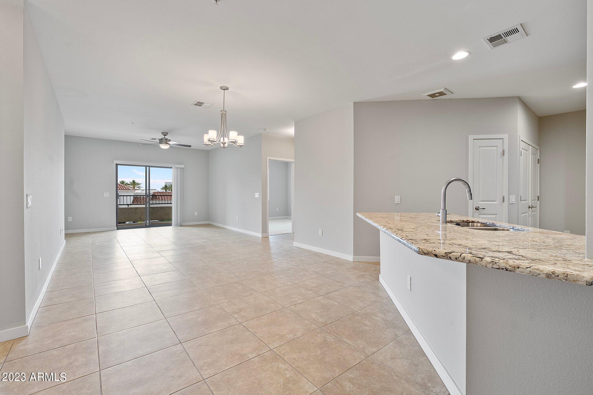 2511 W QUEEN CREEK Road # 238