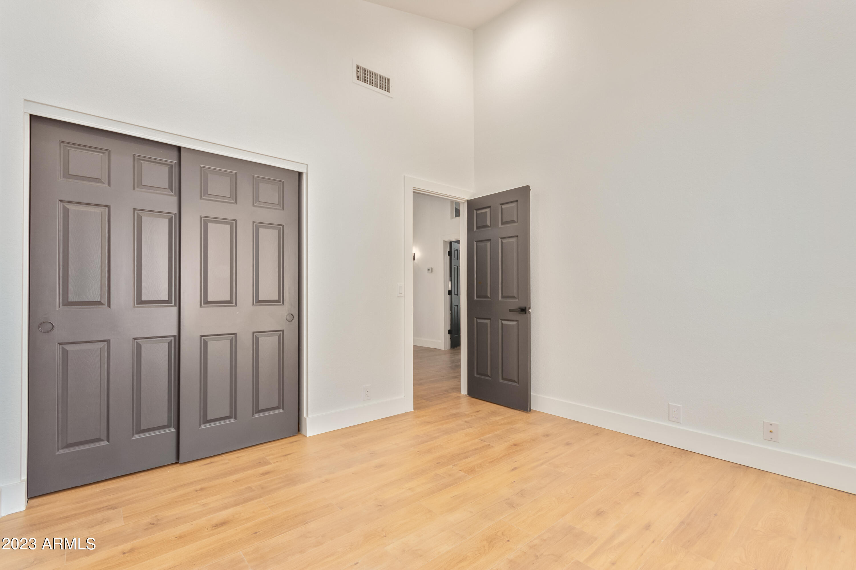 4102 E RANCHO TIERRA Drive