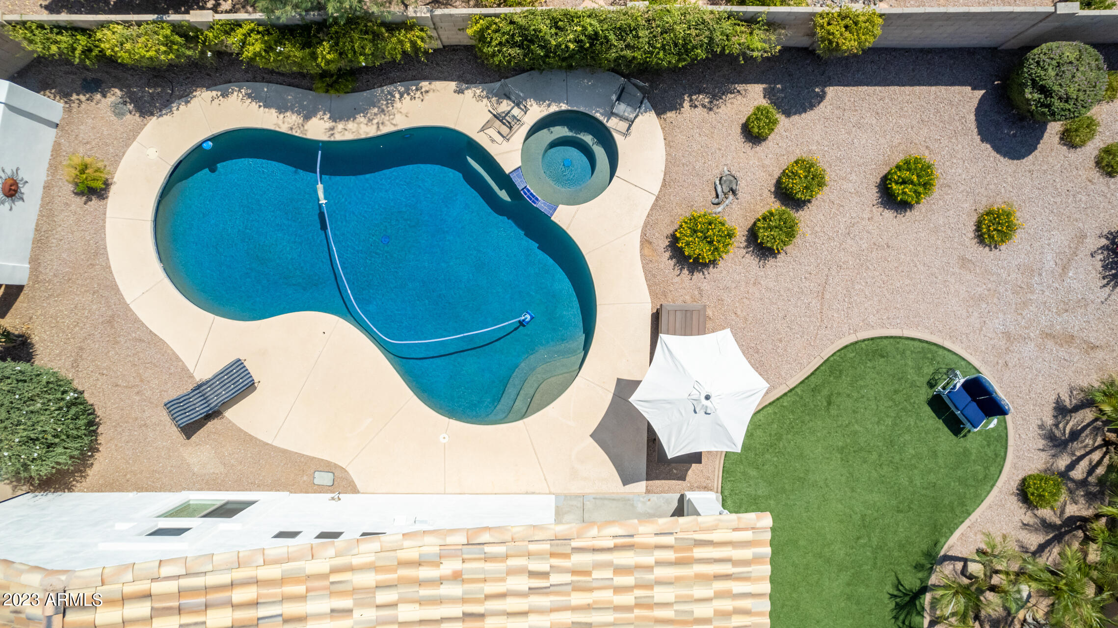 4102 E RANCHO TIERRA Drive