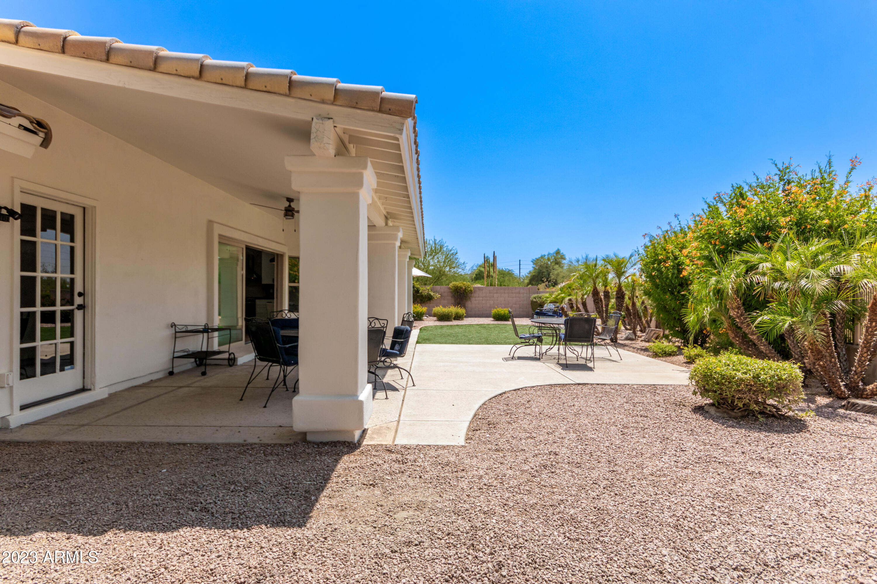 4102 E RANCHO TIERRA Drive