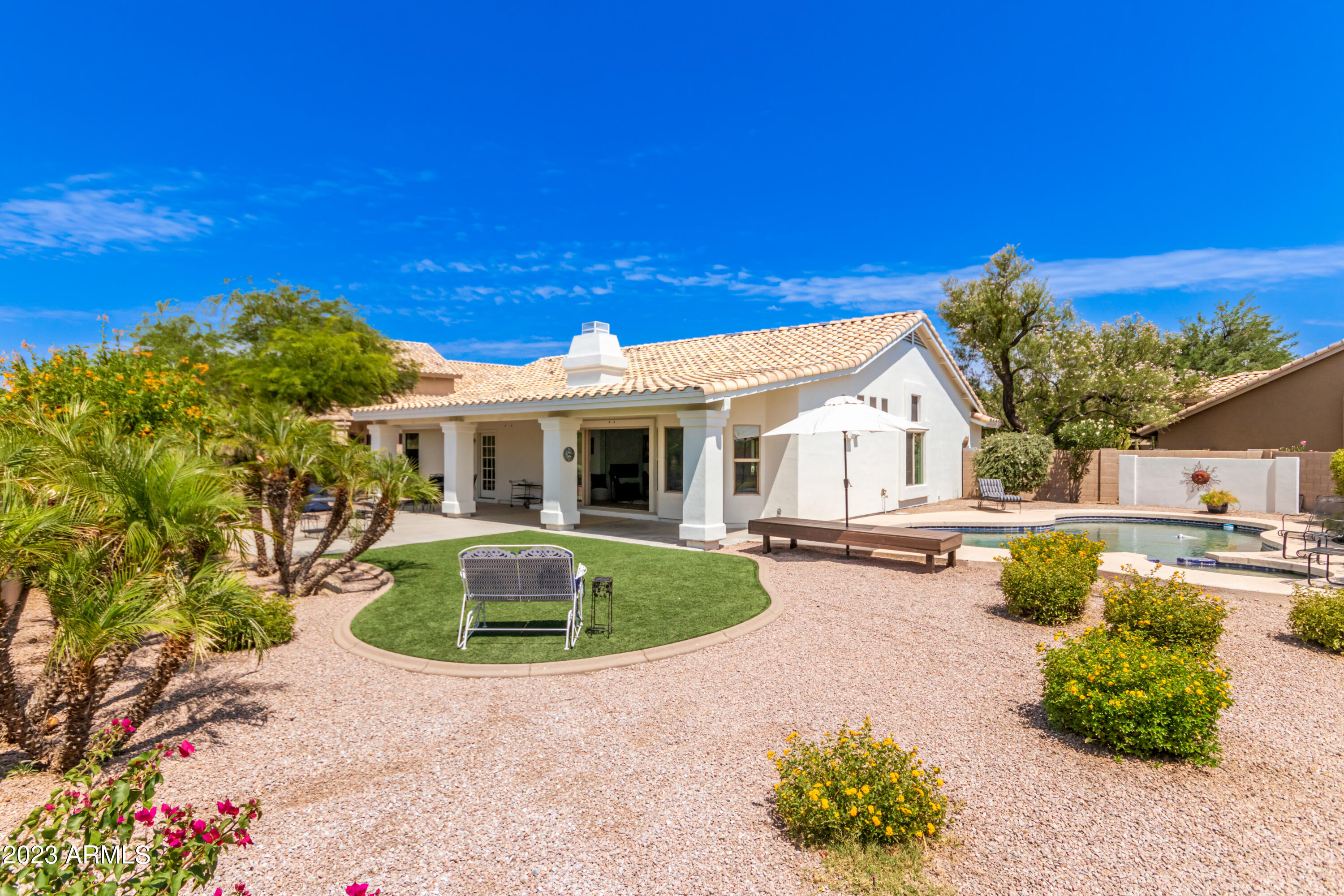 4102 E RANCHO TIERRA Drive