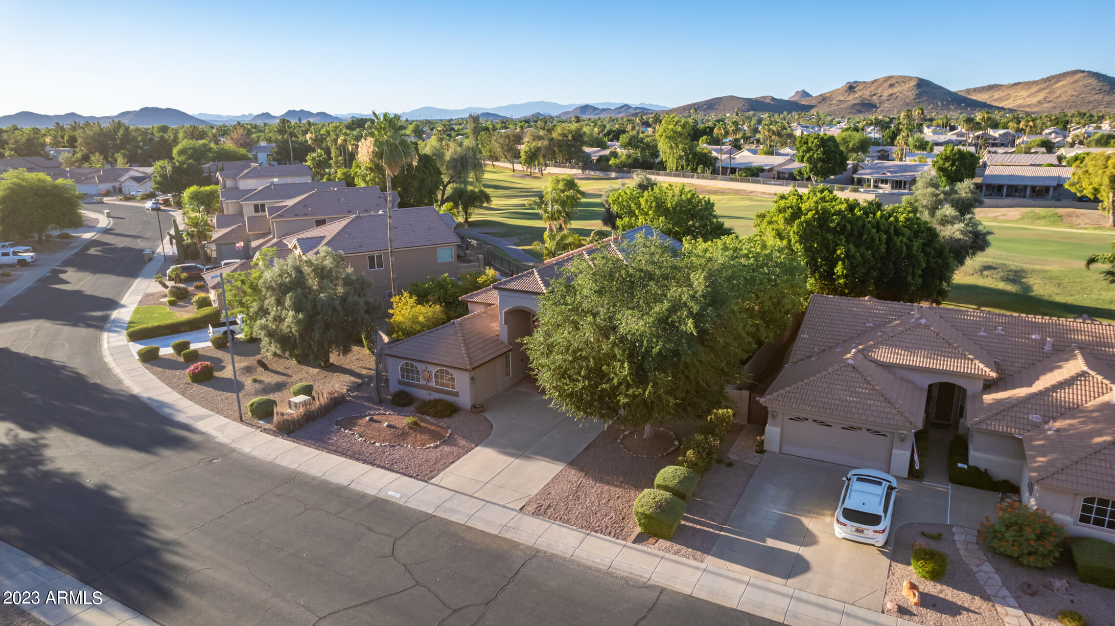 6490 W TONOPAH Drive