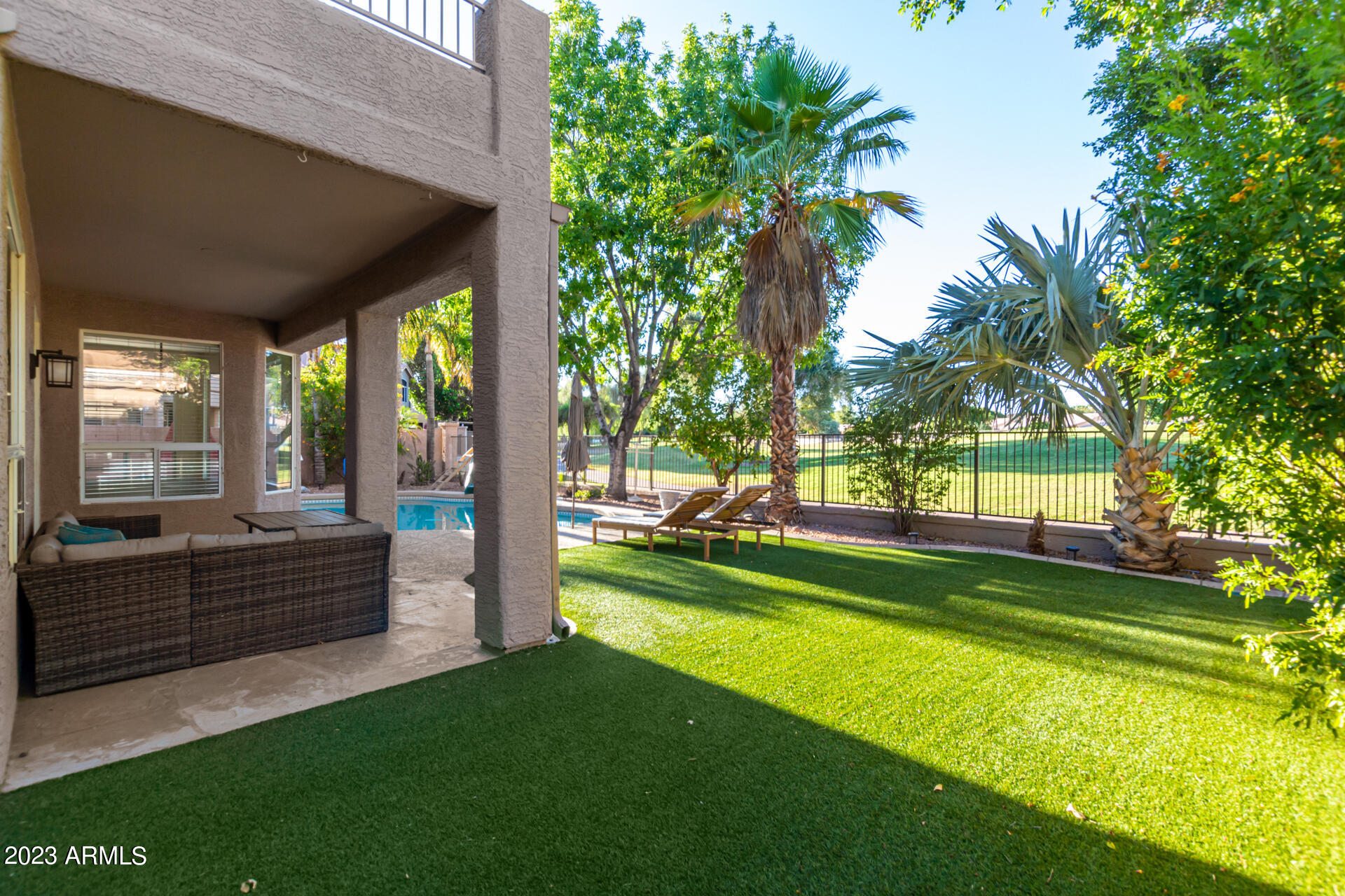 6490 W TONOPAH Drive