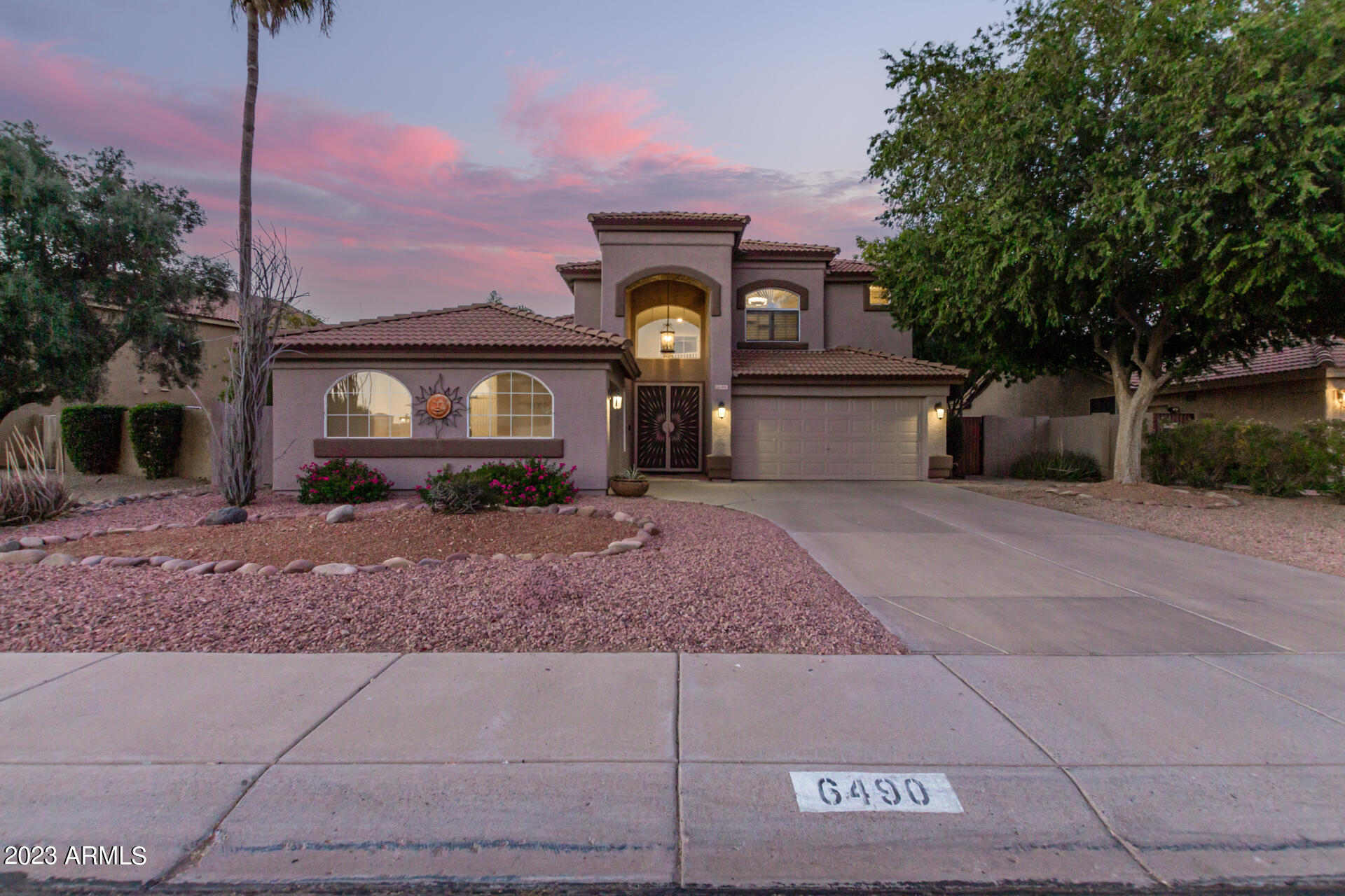 6490 W TONOPAH Drive