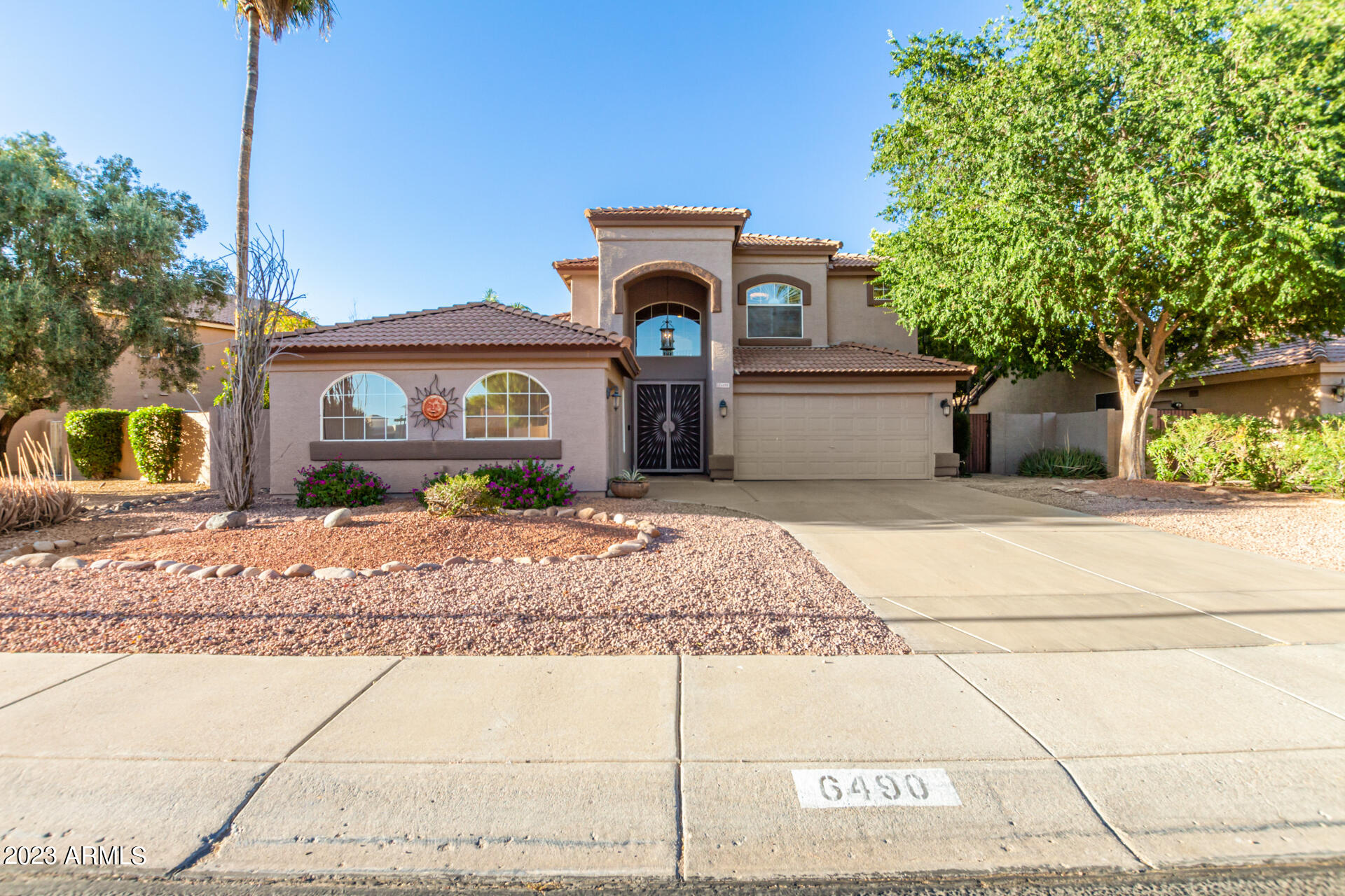 6490 W TONOPAH Drive