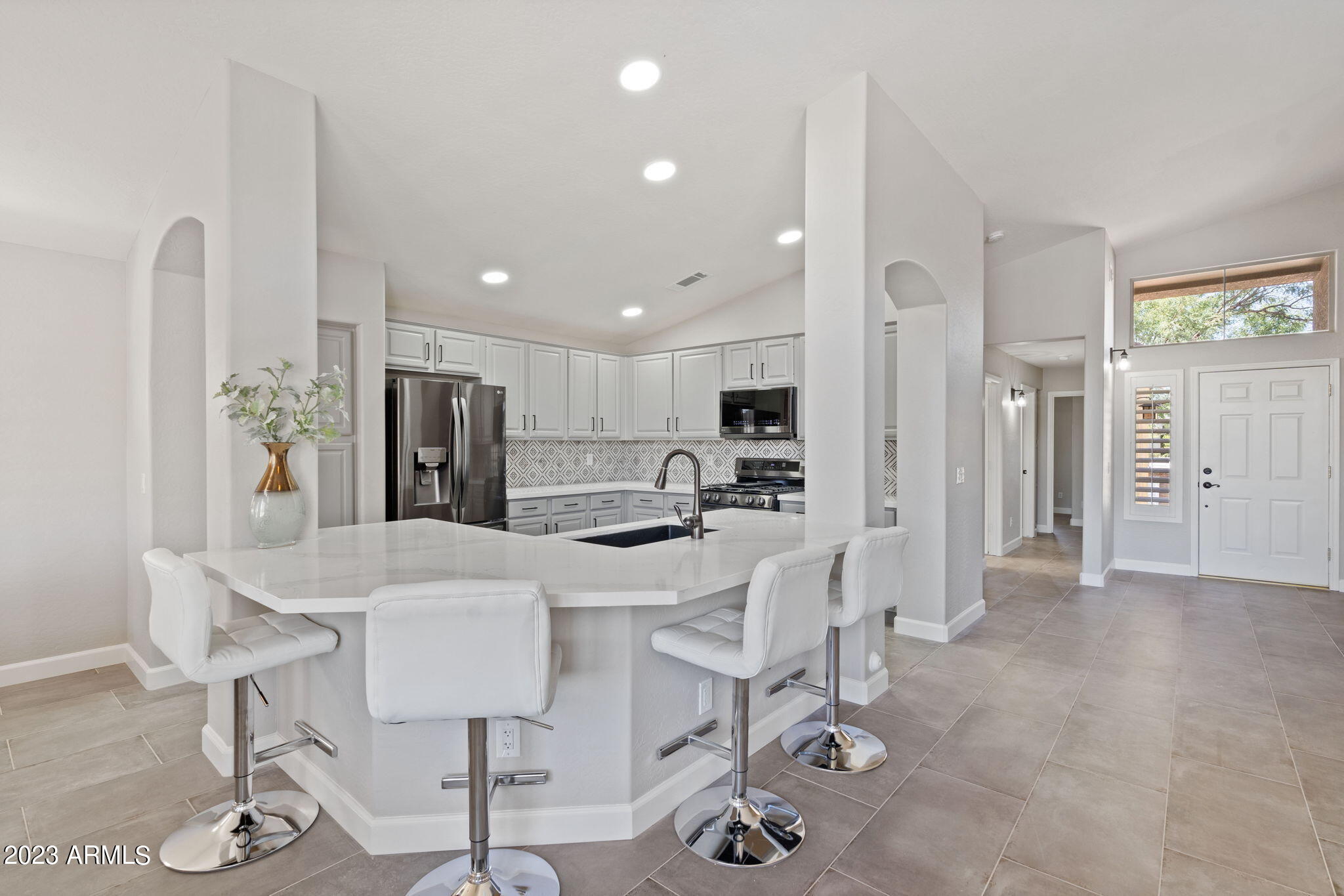 4641 E NIGHT GLOW Drive