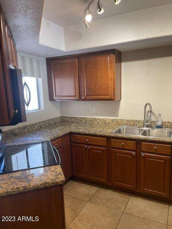 985 N Granite Reef Road # 156