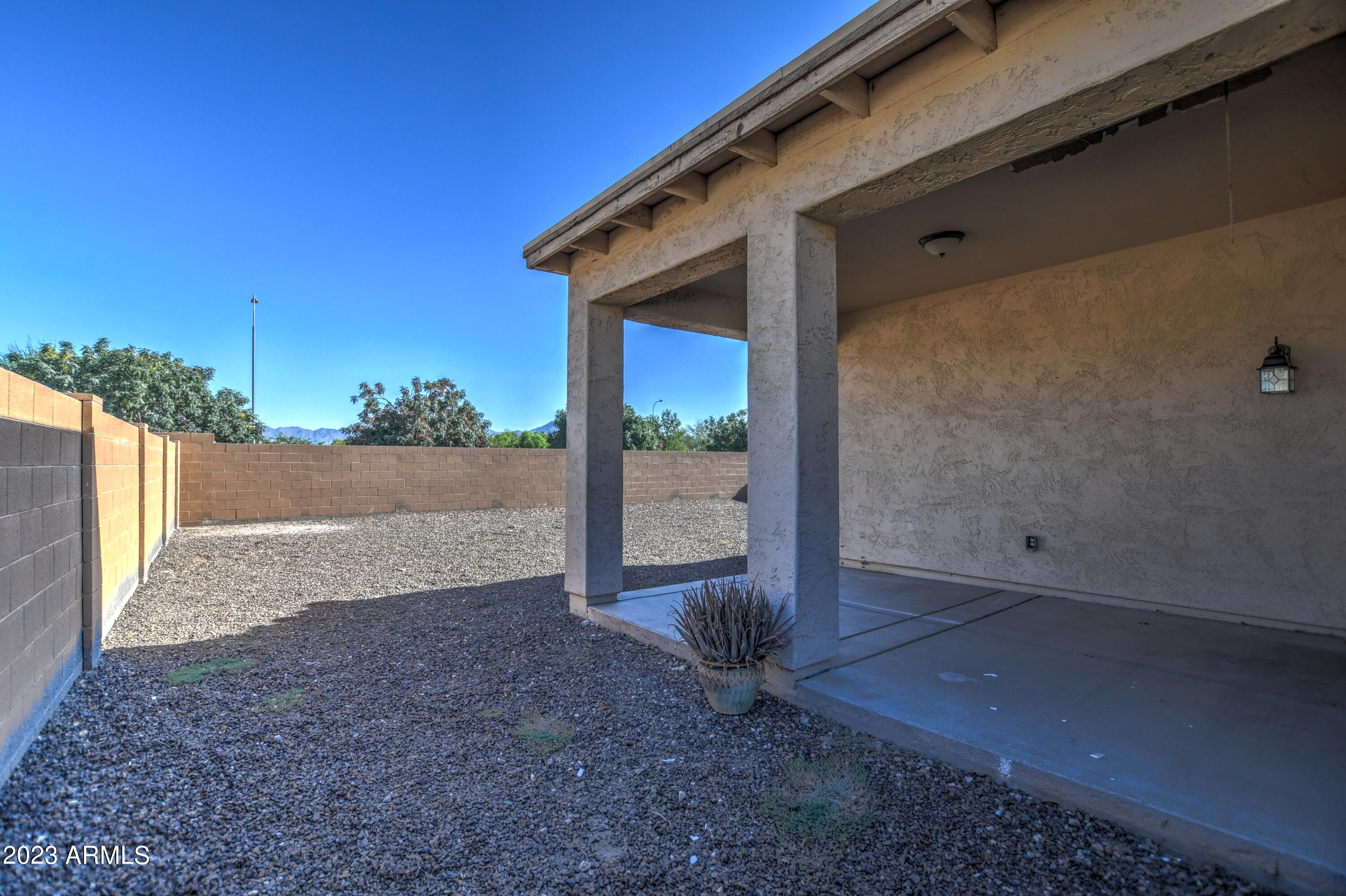 7315 W DONNER Drive