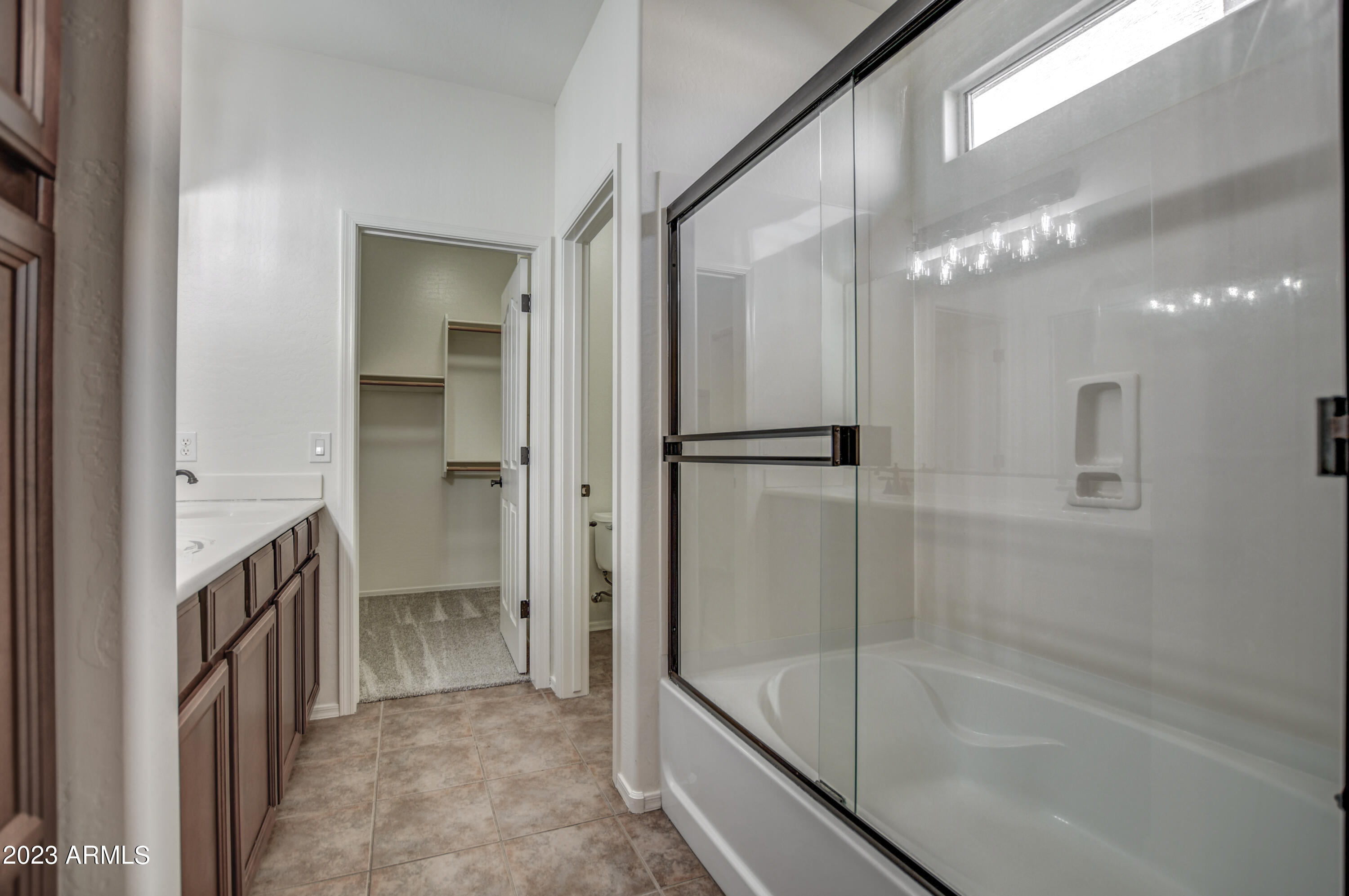 7421 W SOPHIE Lane