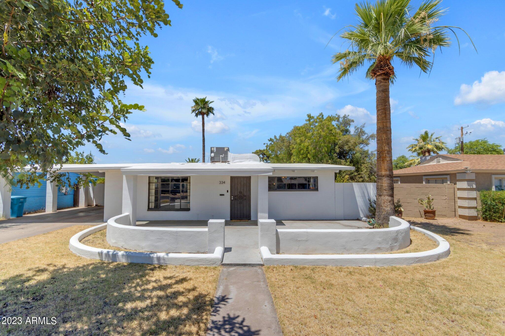 334 W GLENROSA Avenue