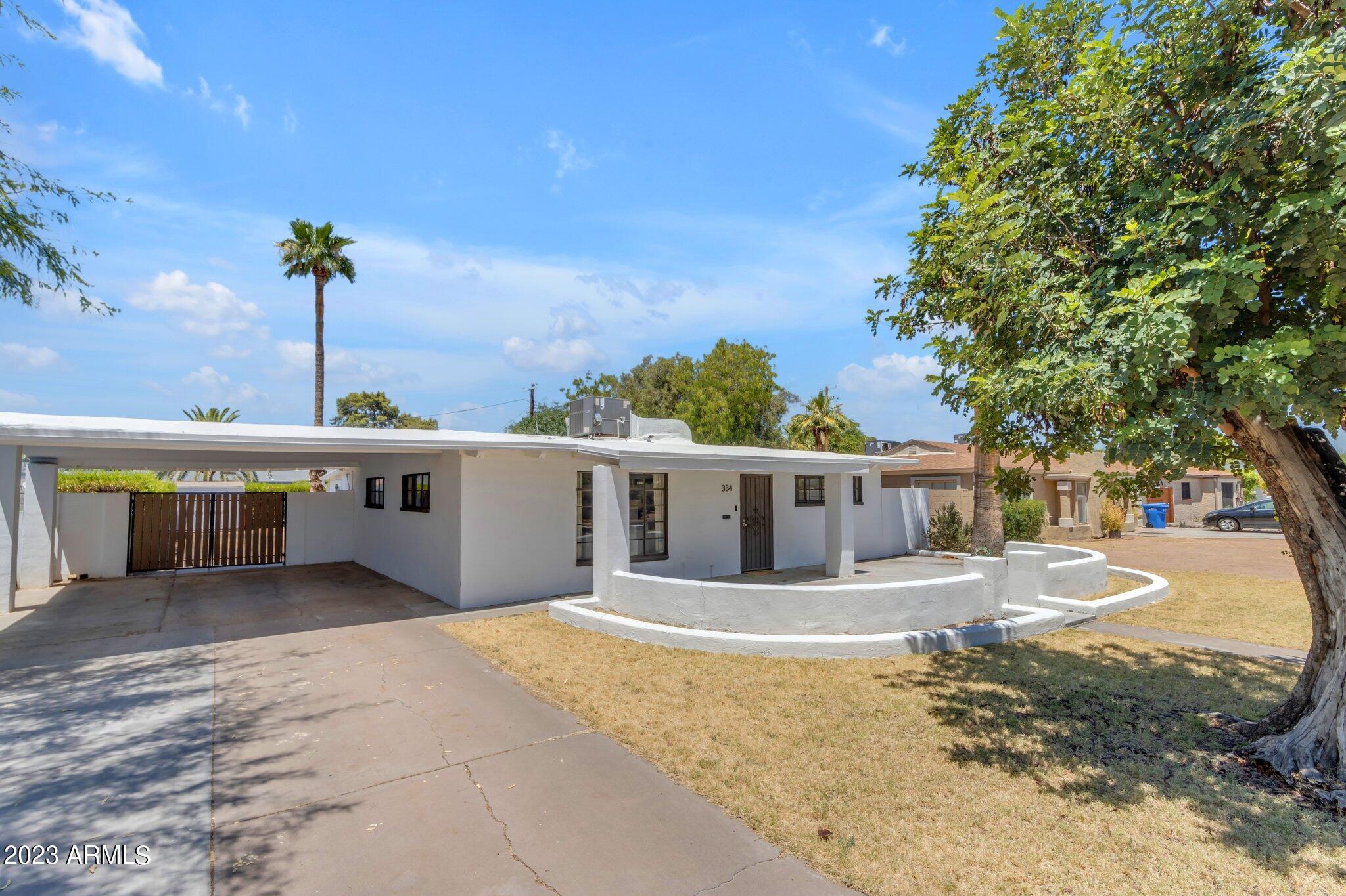 334 W GLENROSA Avenue