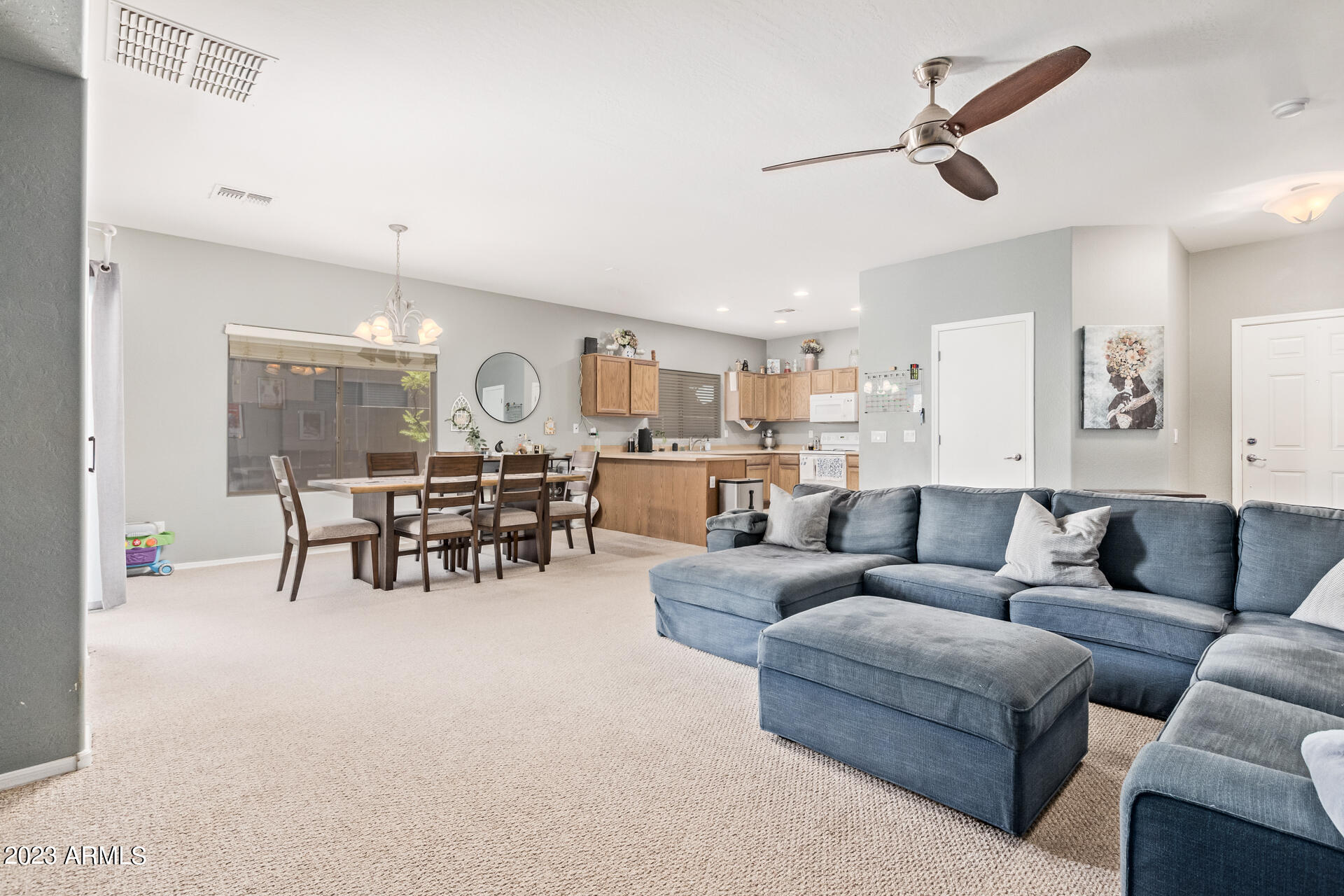 45137 W GAVILAN Drive