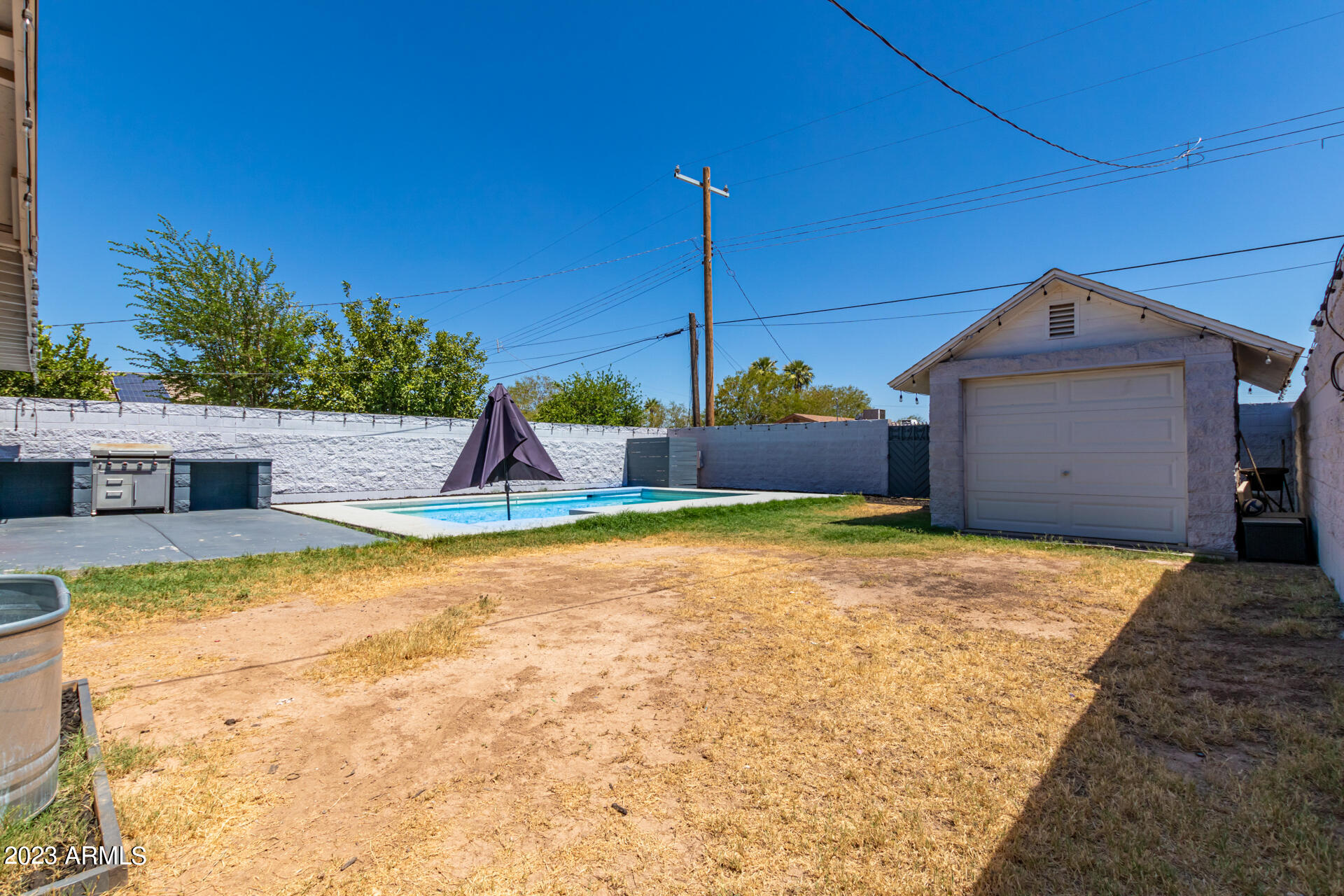 3613 W POLK Street