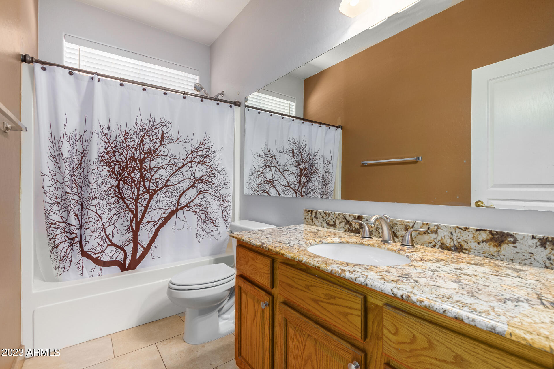 2614 W SAINT KATERI Drive
