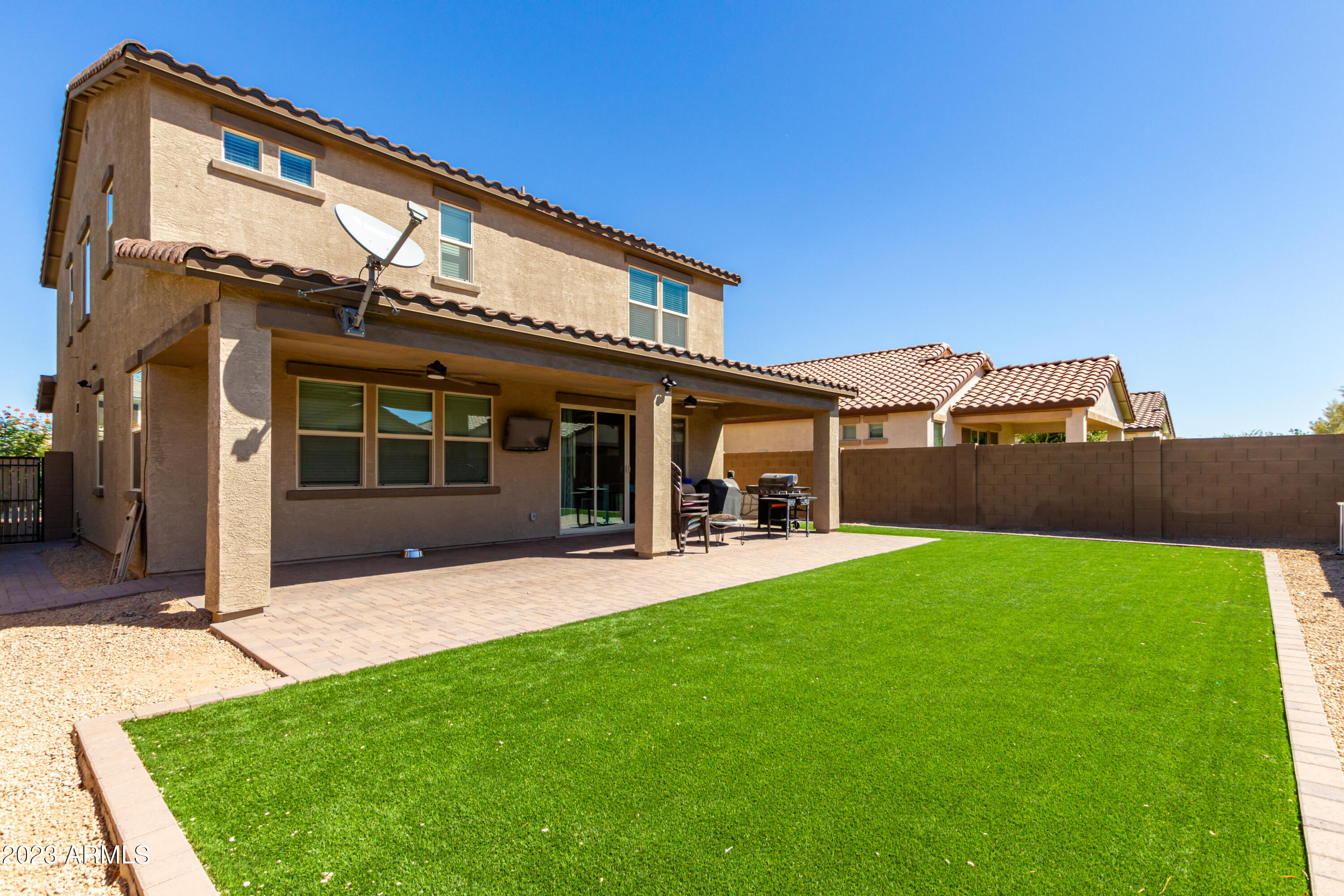 20853 E LONGWOOD Drive