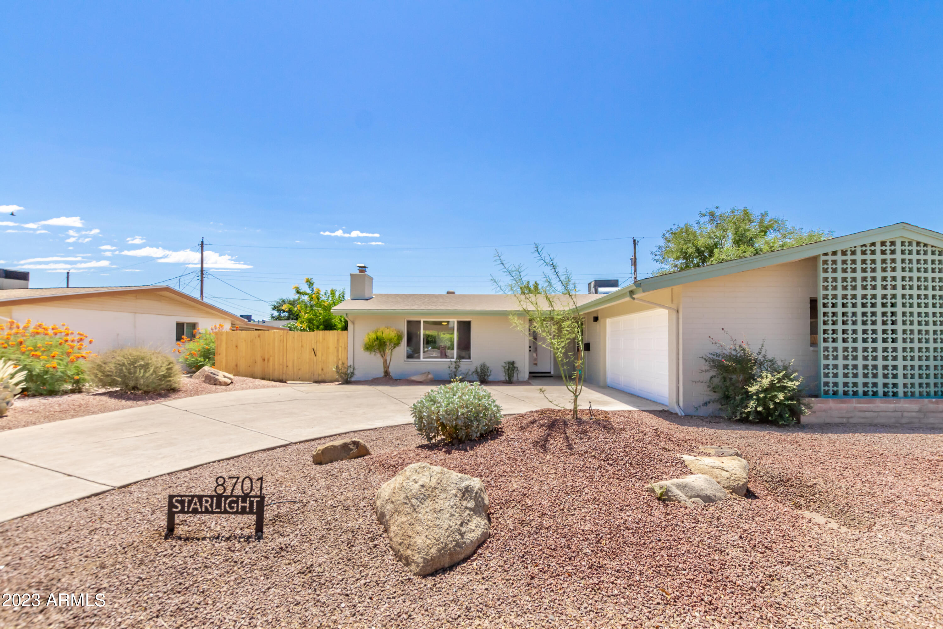8701 E Starlight Way
