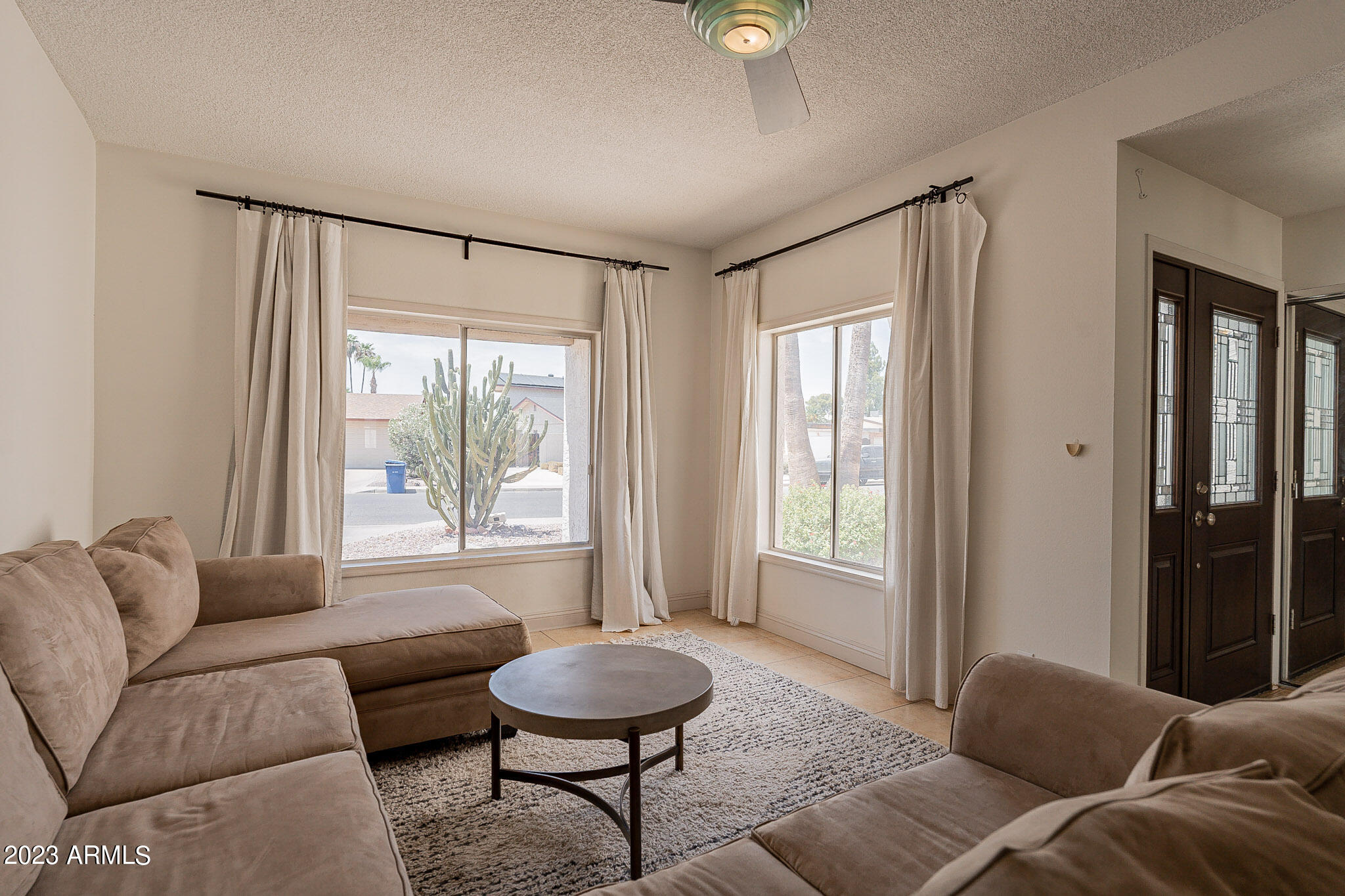 1803 S HERITAGE --